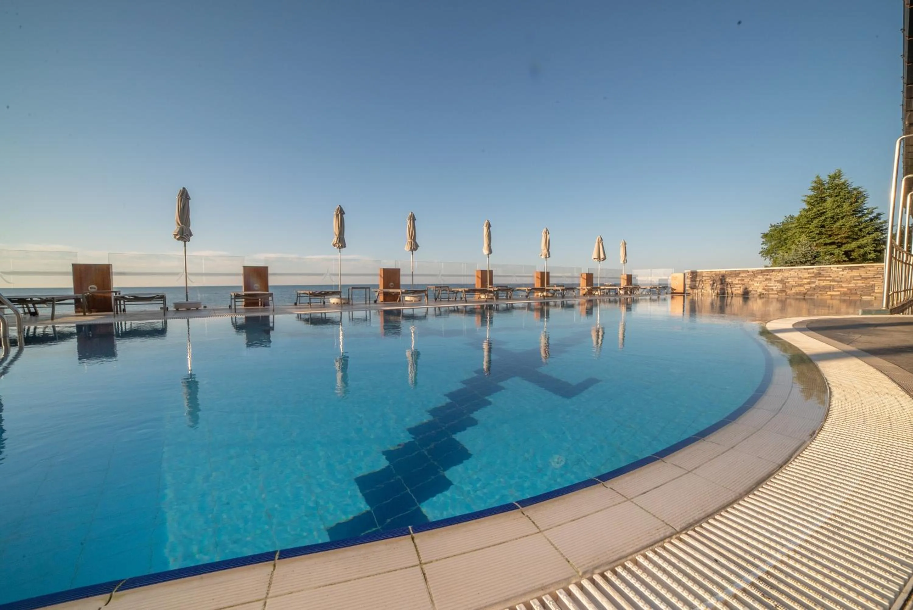 Swimming pool in Atik Hotel