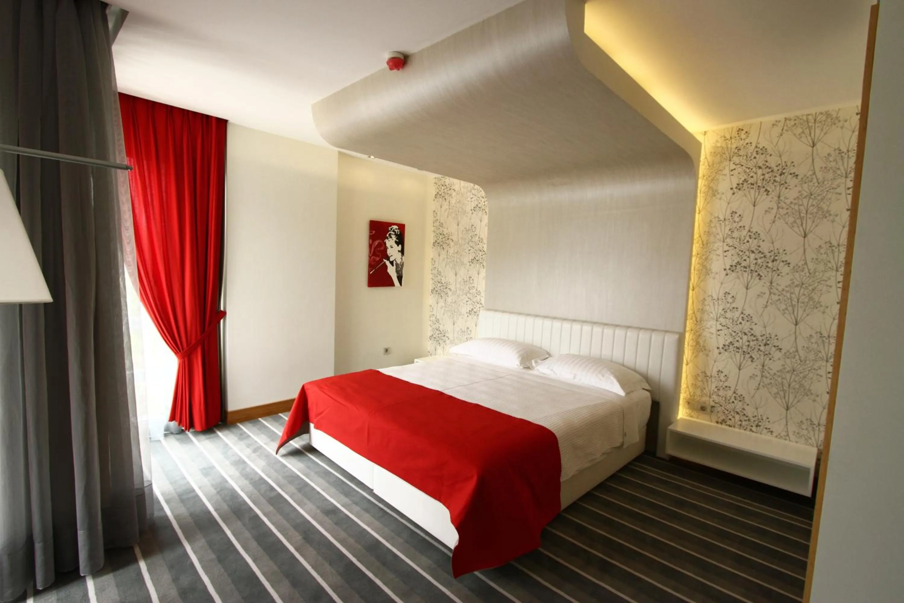 Photo of the whole room, Bed in Atik Hotel