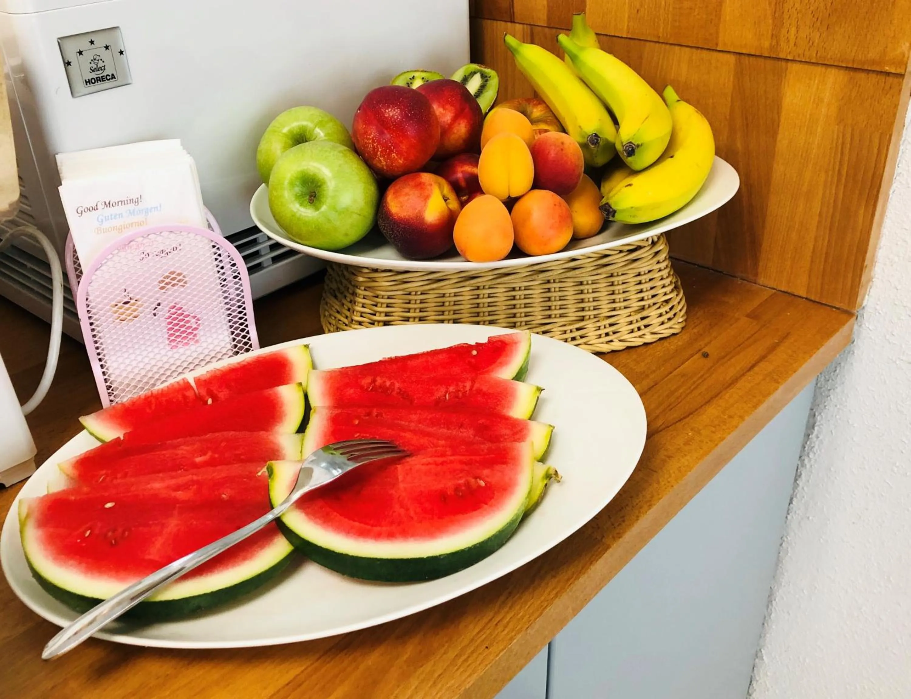 Breakfast in Hotel Drei König- Ihr Transithotel