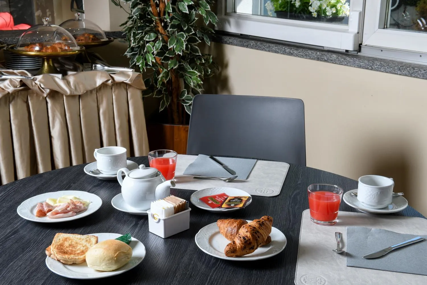 Breakfast in Hotel Internazionale