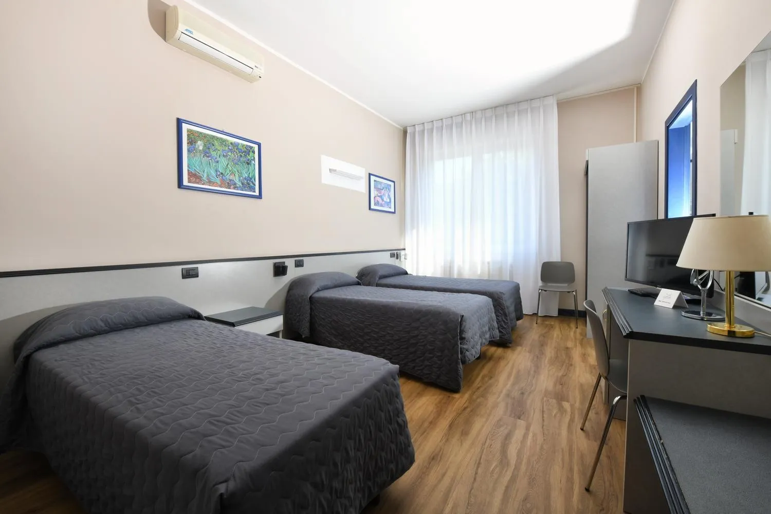 Bedroom, Bed in Hotel Internazionale