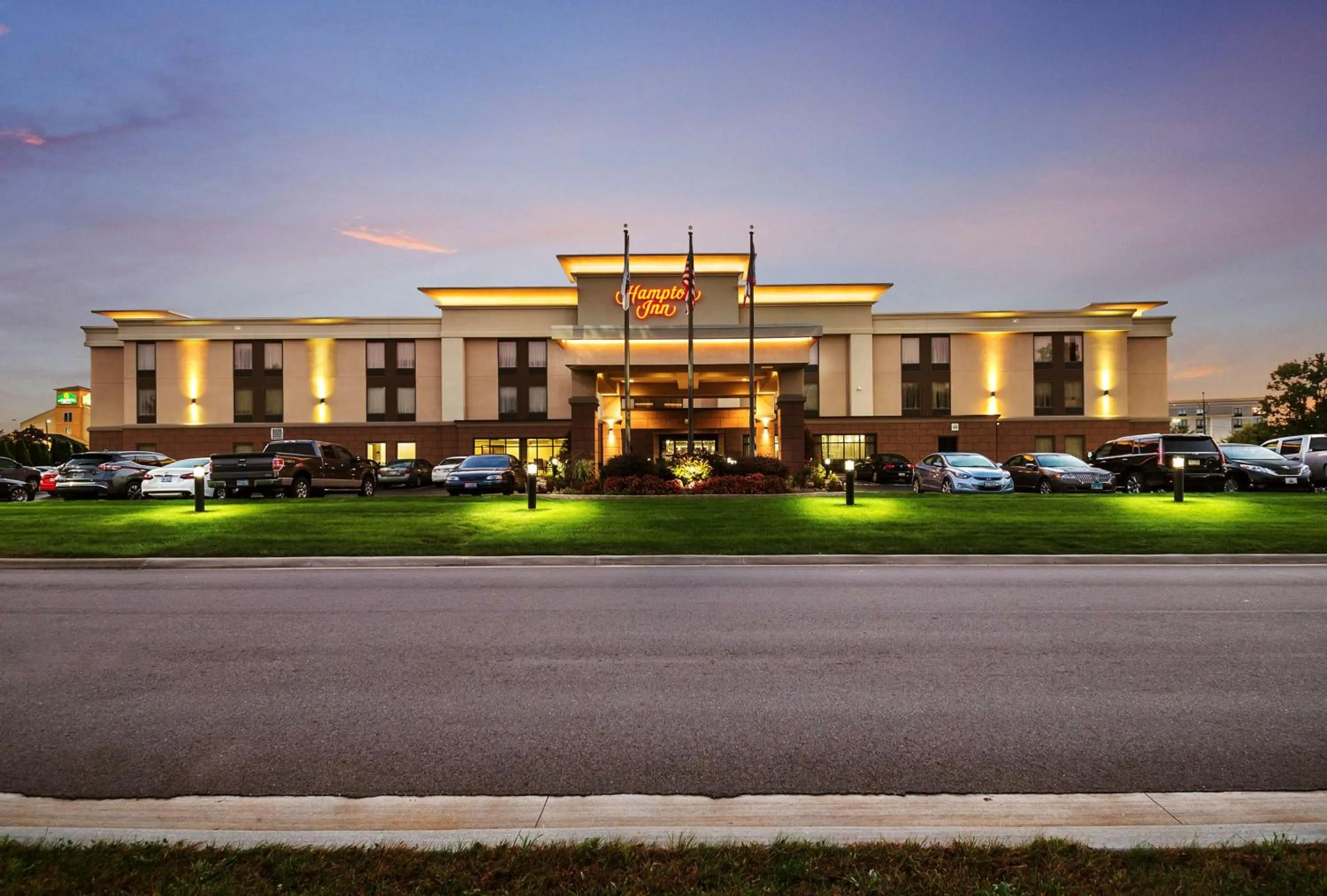 Property building in Hampton Inn West