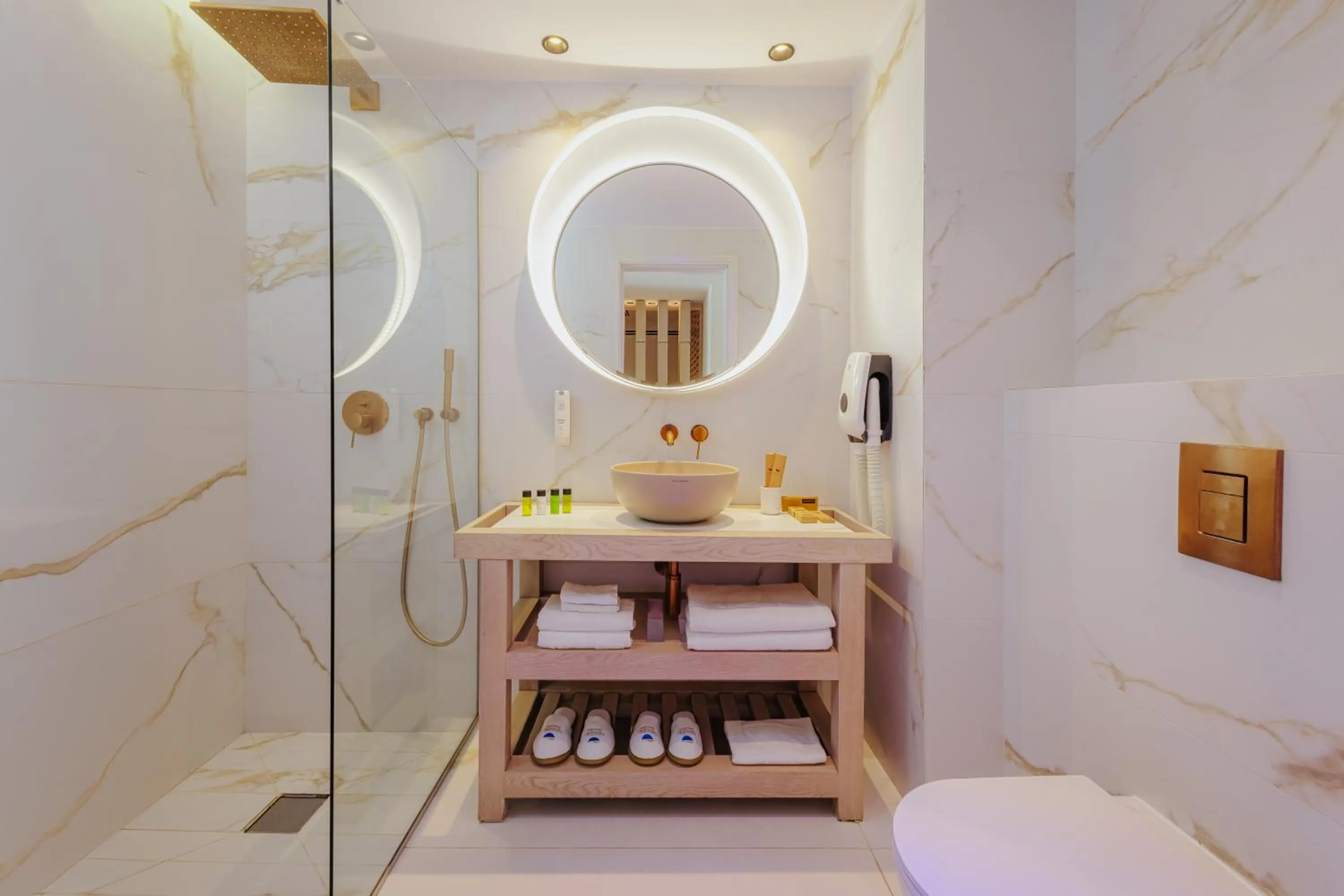 NissiBlu Beach Resort