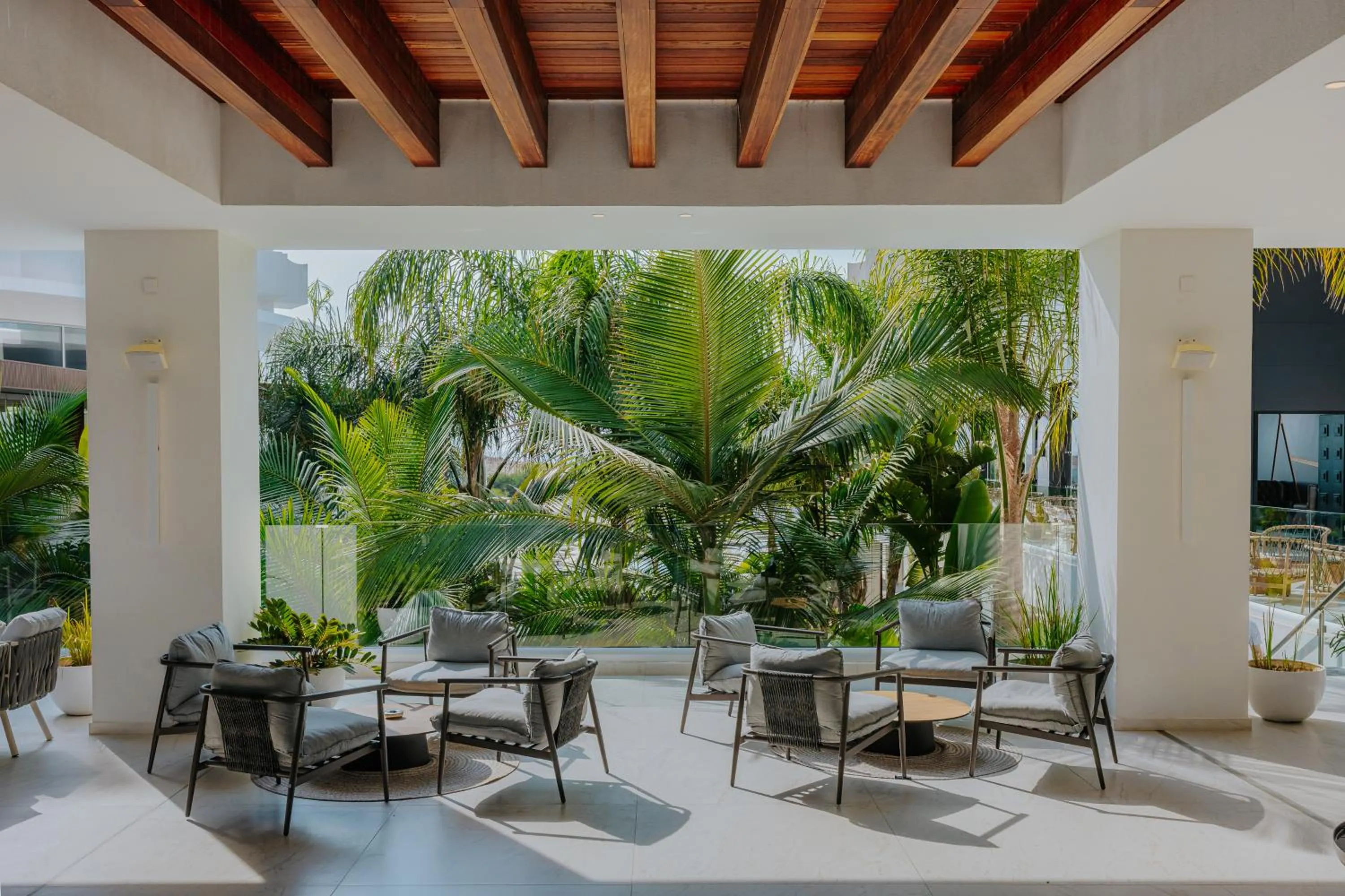 NissiBlu Beach Resort