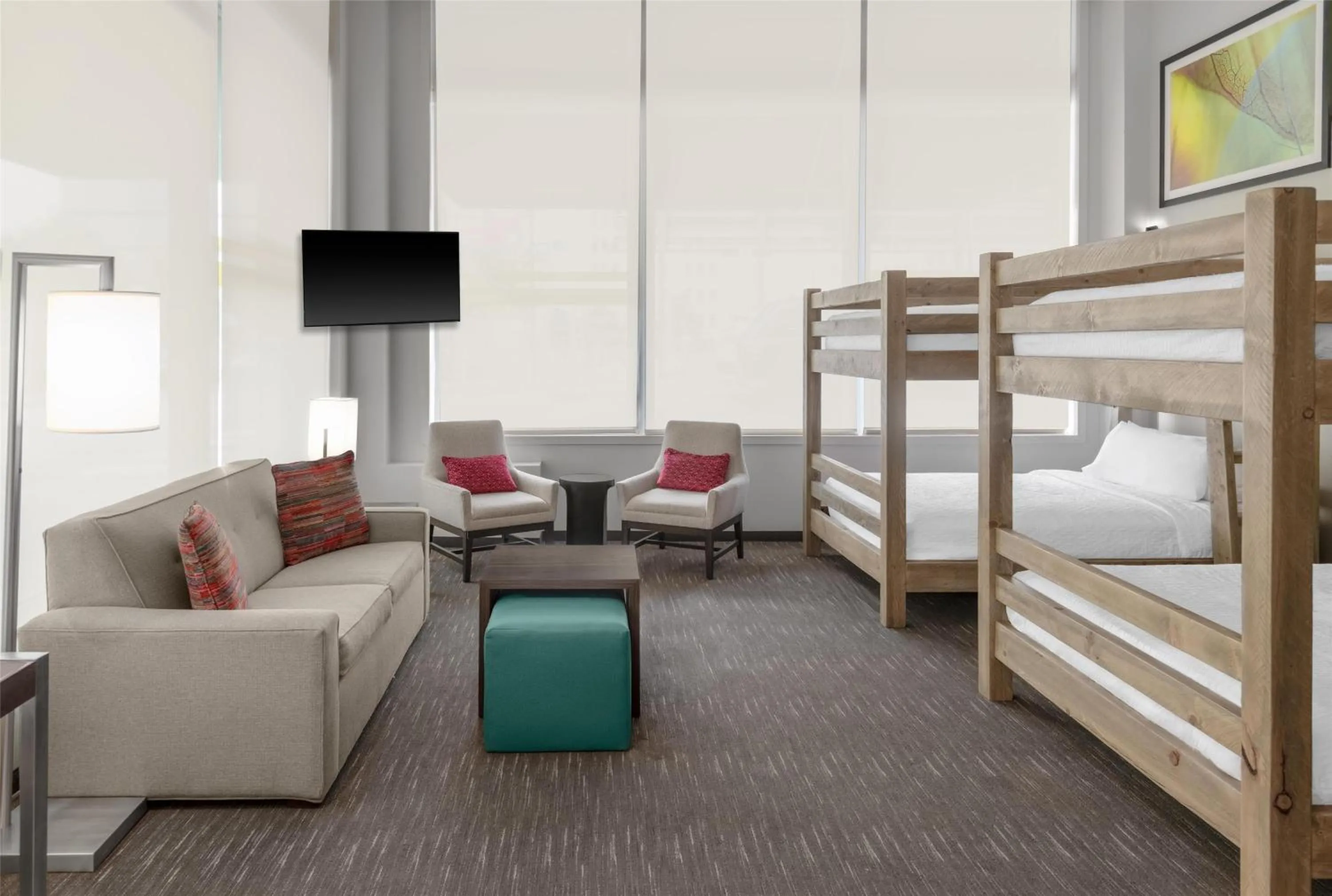 Living room, Bed in Homewood Suites by Hilton Nashville Downtown