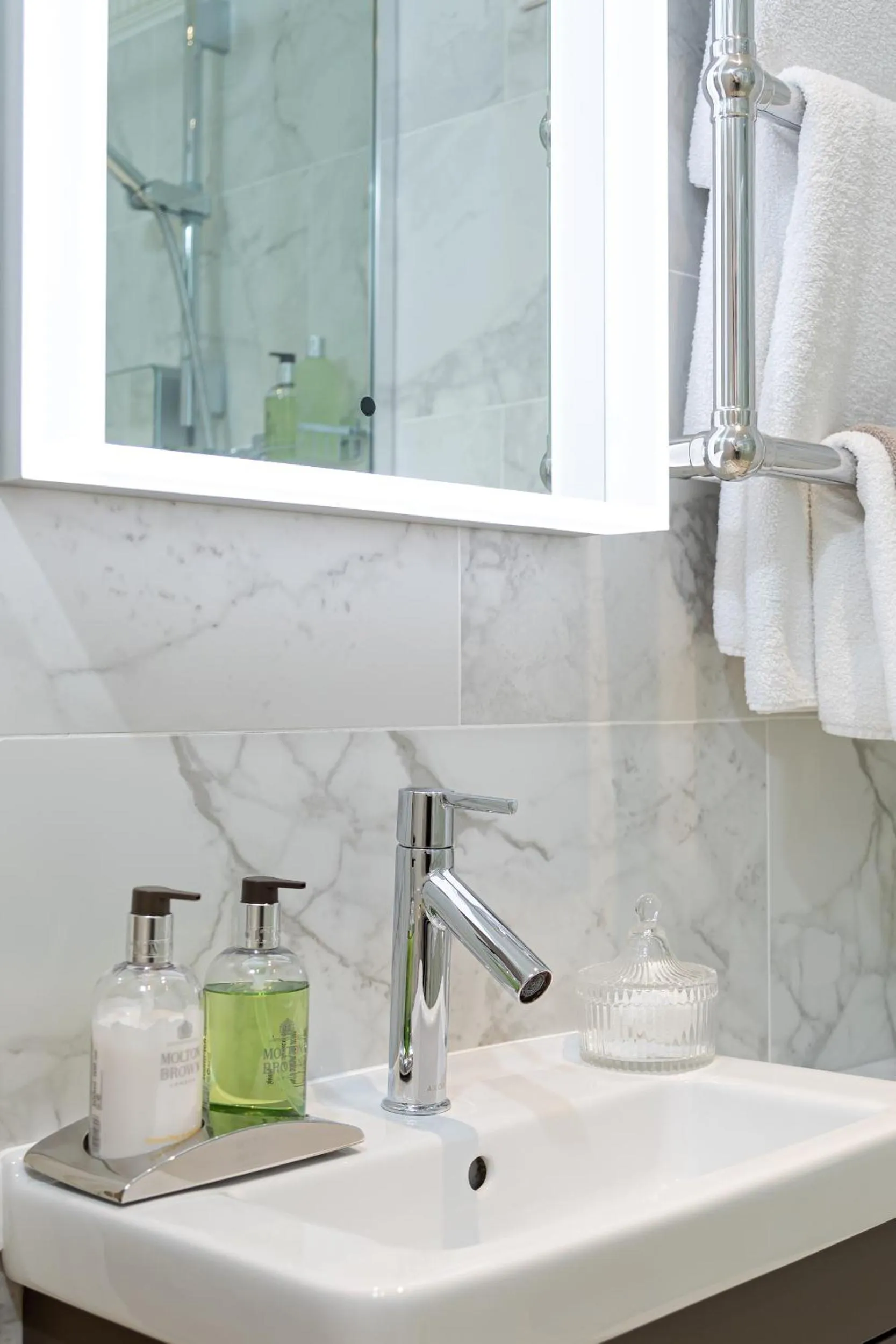 Bathroom in Beaches Brighton 1