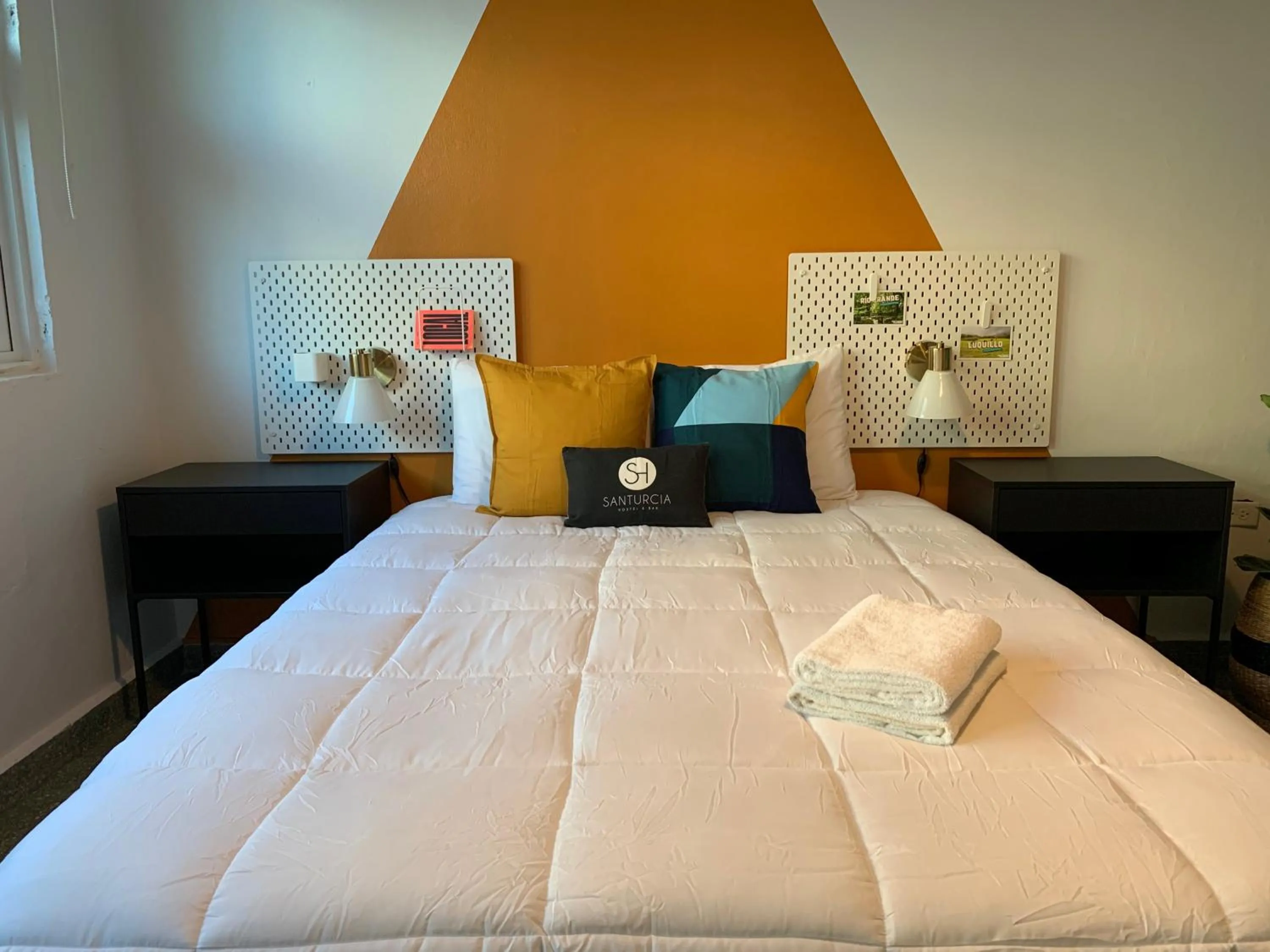 Decorative detail in Santurcia Hostel