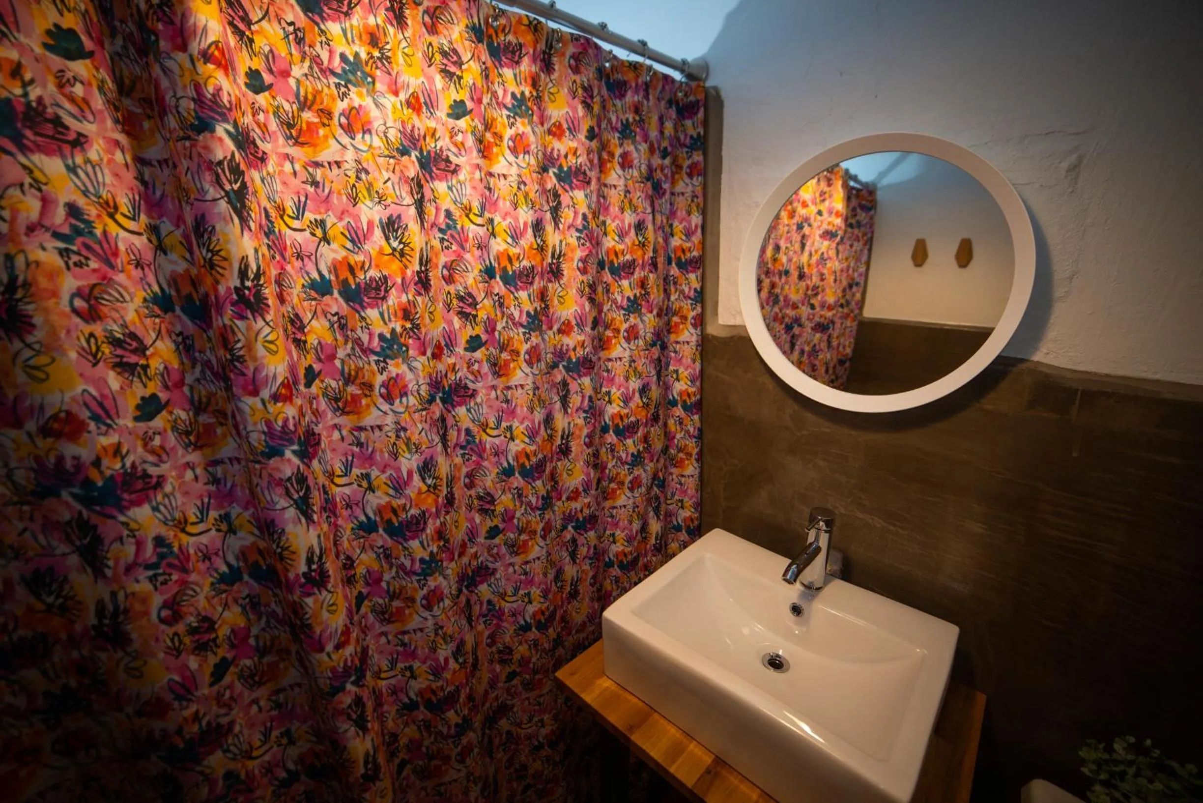 Bathroom in Santurcia Hostel