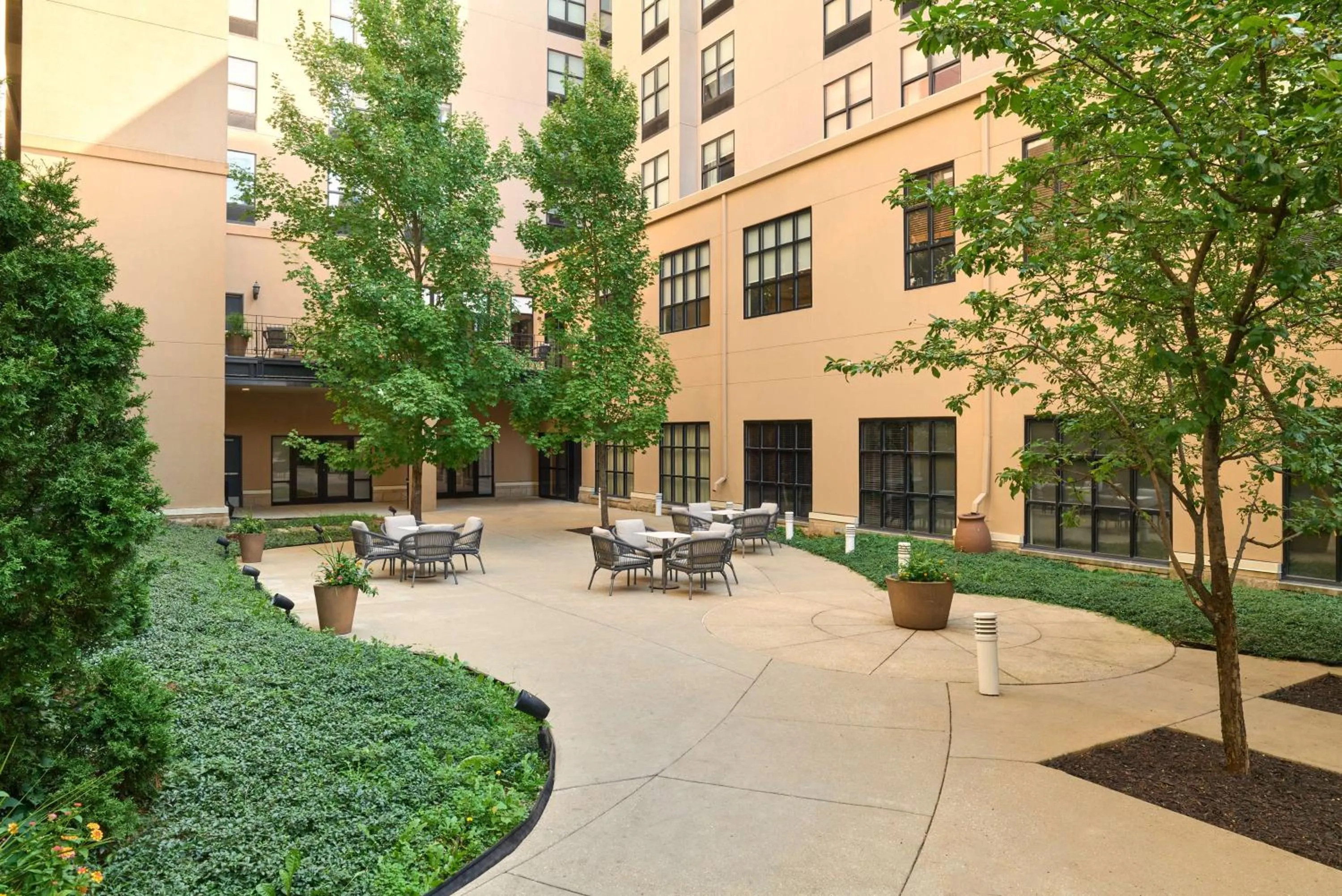 Inner courtyard view in Hilton Garden Inn Bloomington