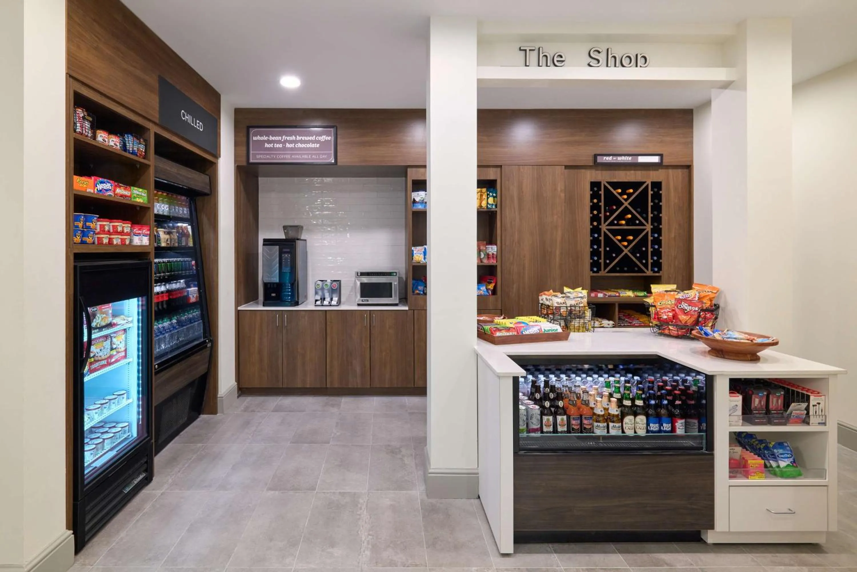 Restaurant/places to eat in Hilton Garden Inn Bloomington