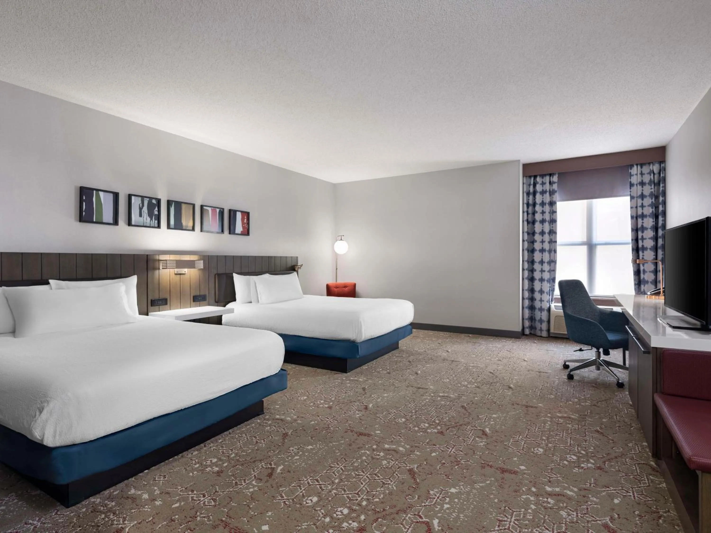 Bed in Hilton Garden Inn Bloomington