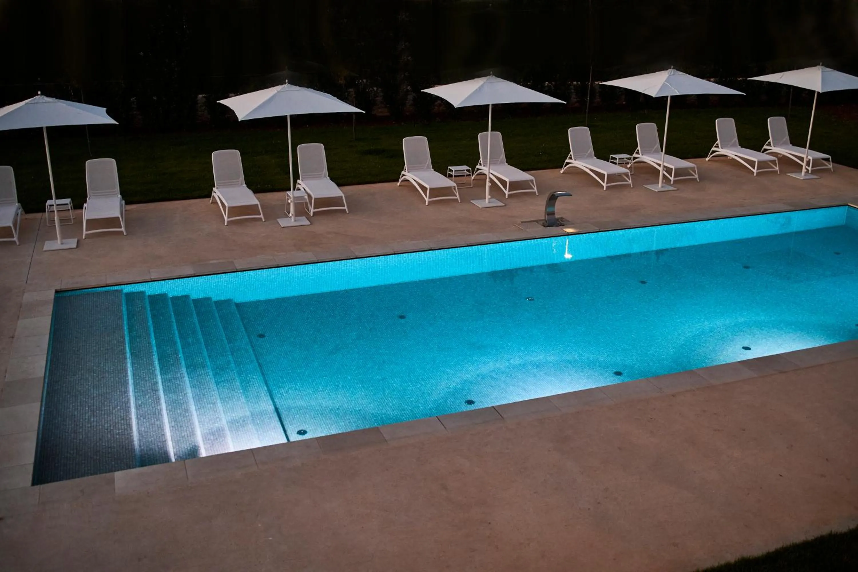 Swimming pool in B&B Le Bianche