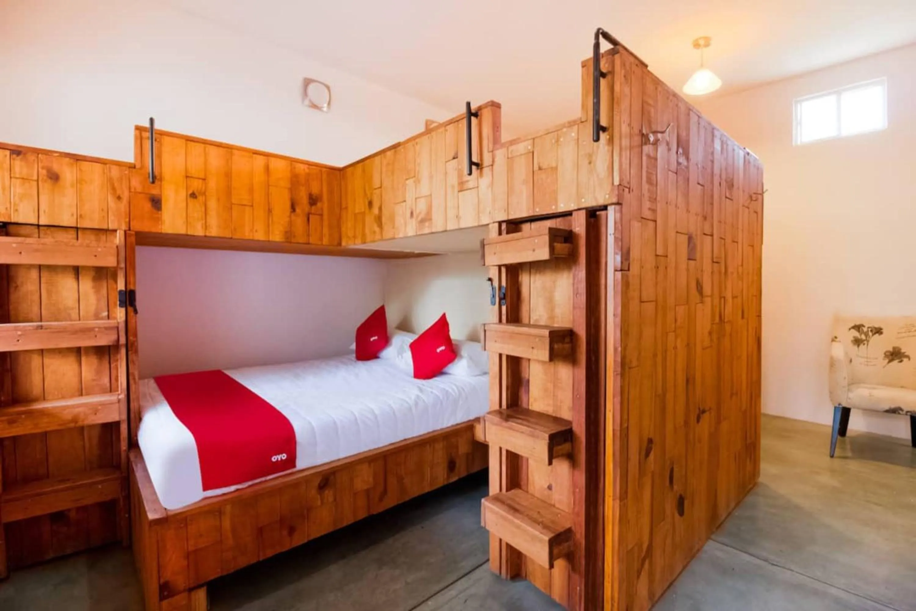 Bedroom, Bed in Capital O Hacienda Filadelfia, El Atorón, Irapuato