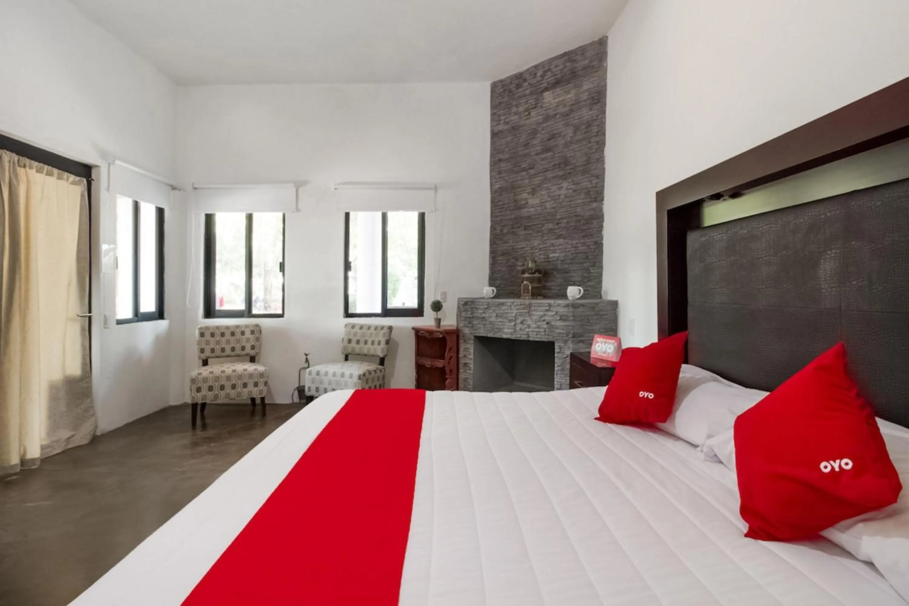 Bedroom, Bed in Capital O Hacienda Filadelfia, El Atorón, Irapuato