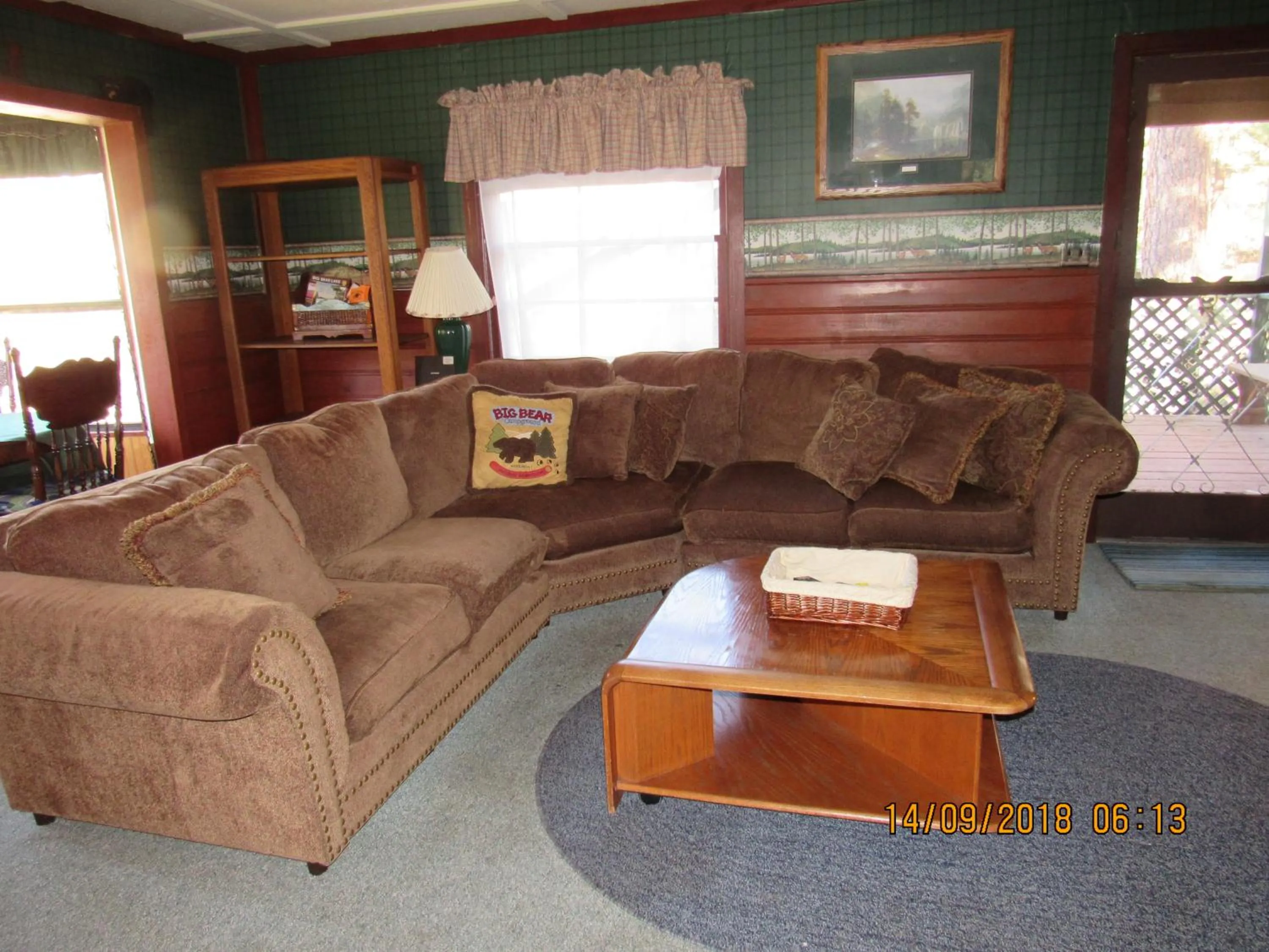 Seating area in Apple Bear Cabin