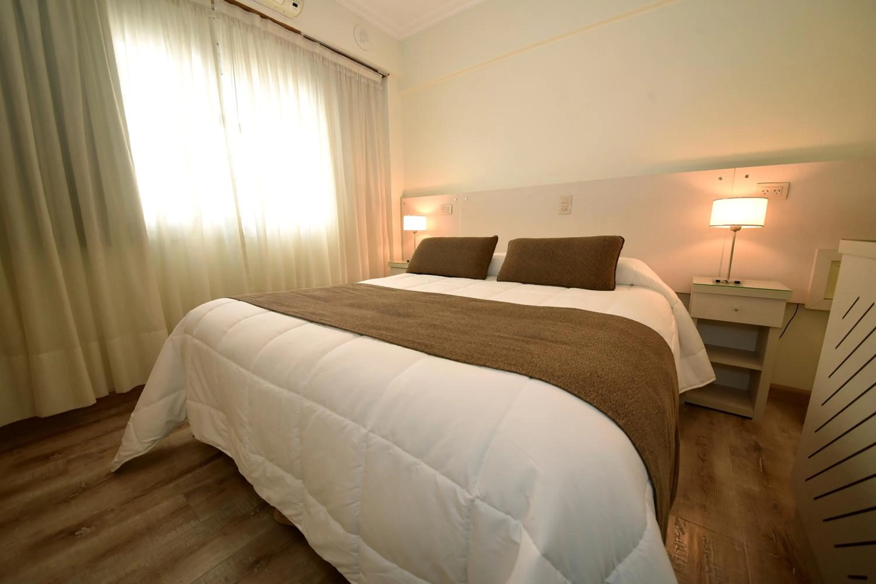 Bed in Gran Hotel Skorpios