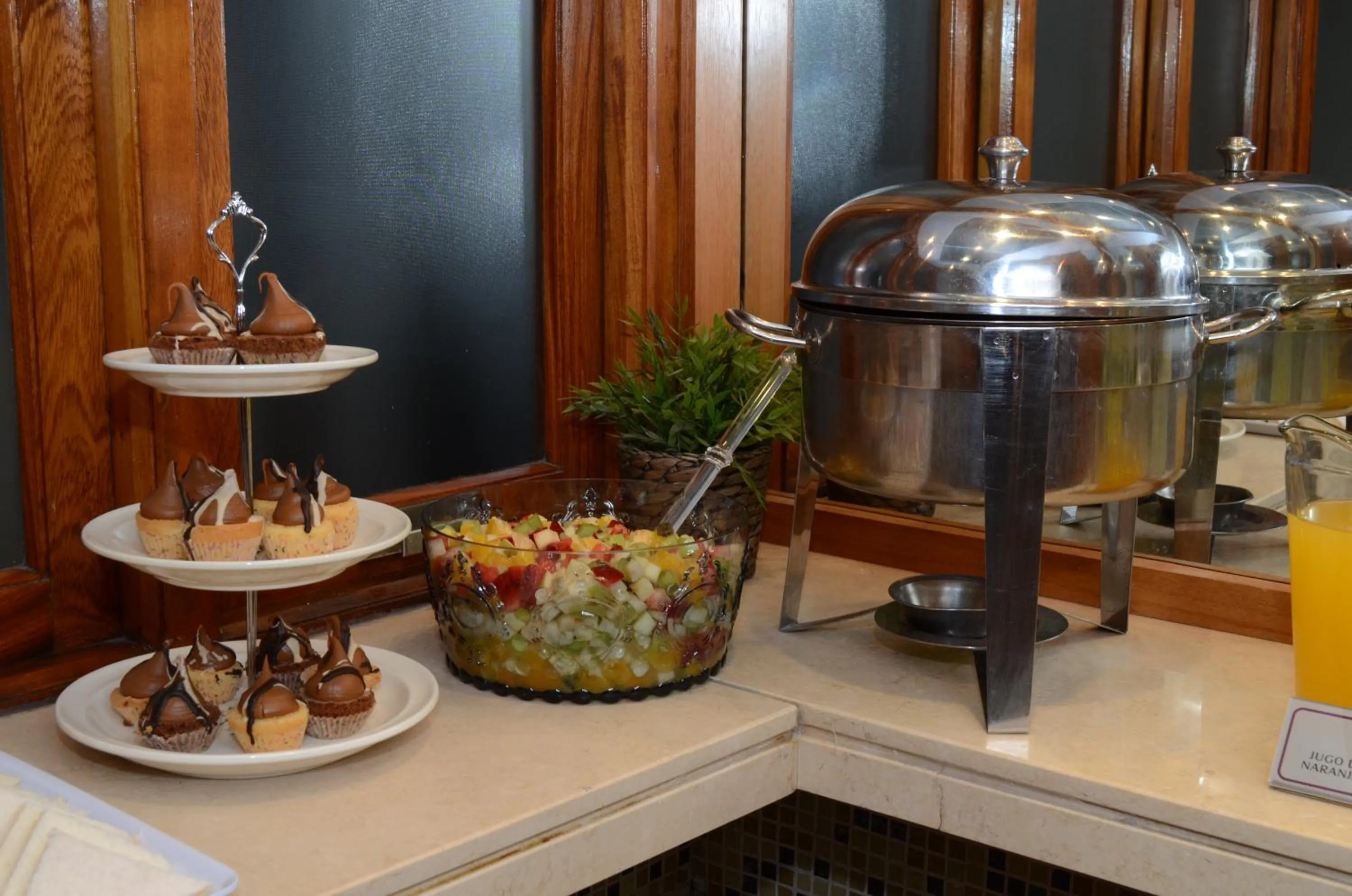 Buffet breakfast in Gran Hotel Skorpios