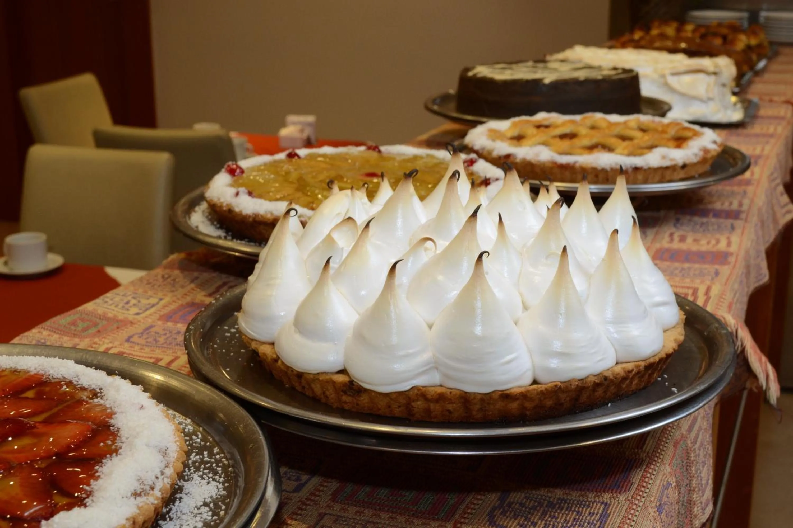 Food and drinks in Gran Hotel Skorpios