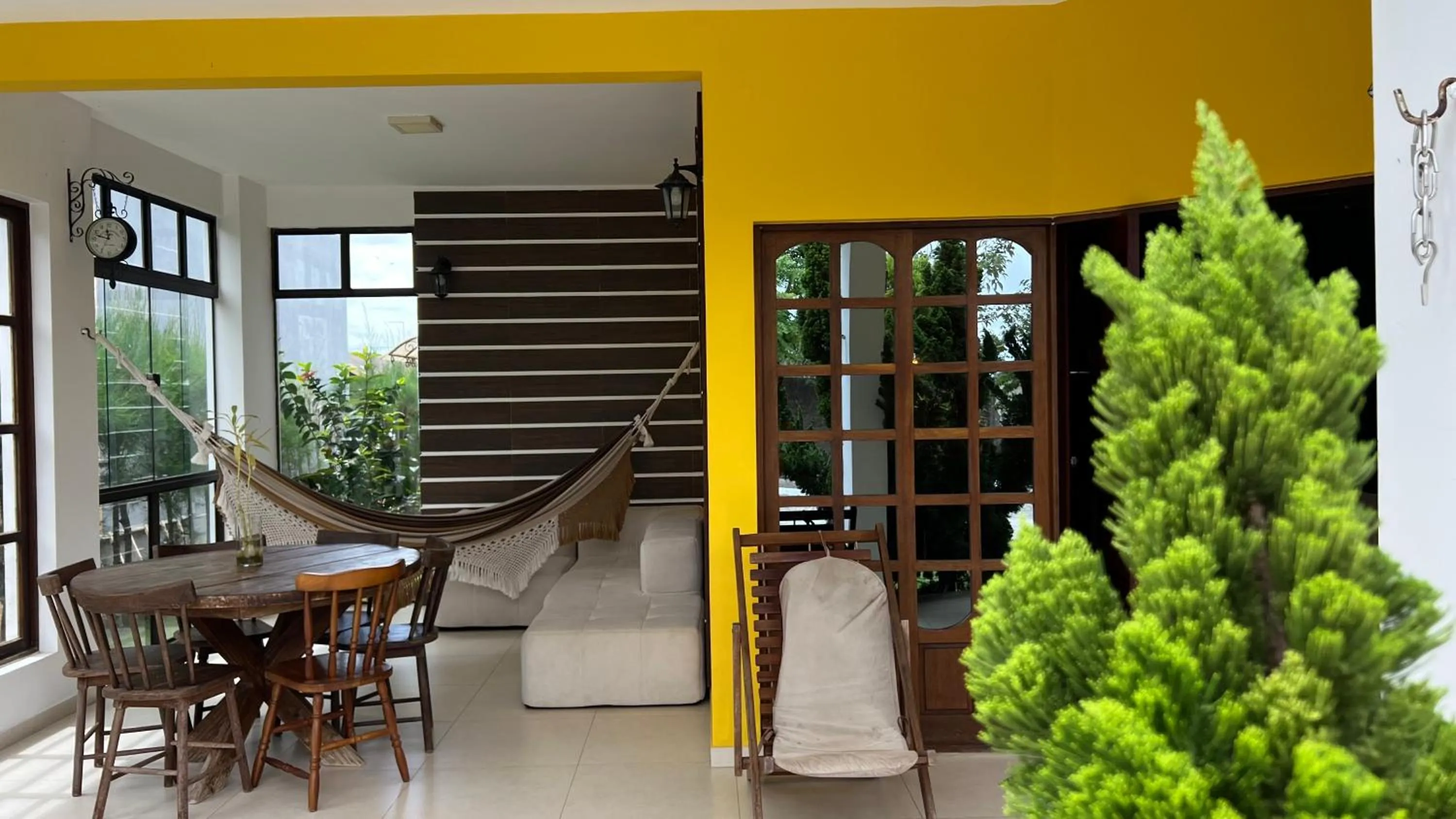 Casa Retrô Chique Bananeiras - Cond Yes Banana