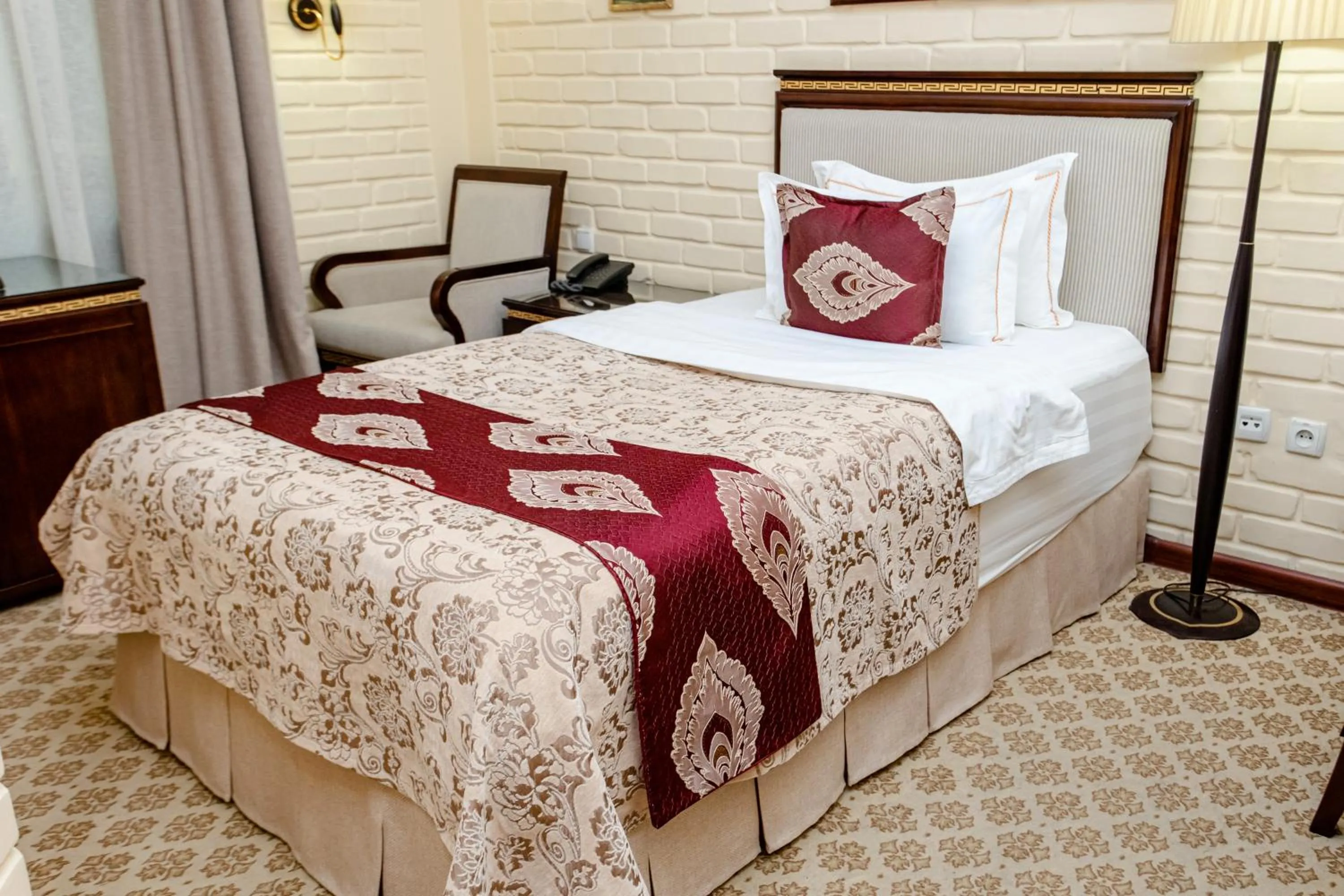 Bed in Hotel Grand Samarkand Superior - A