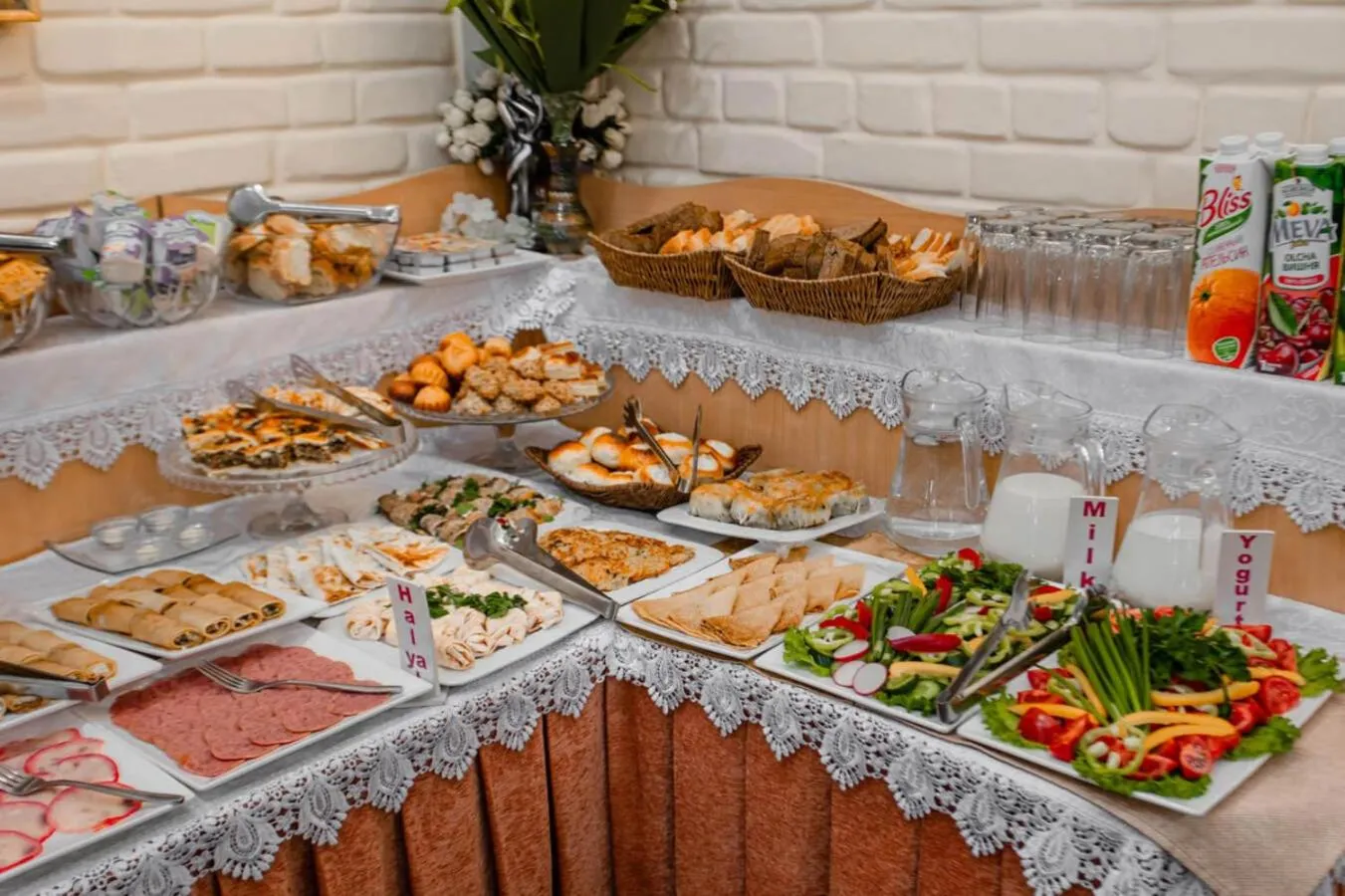 Buffet breakfast in Hotel Grand Samarkand Superior - A
