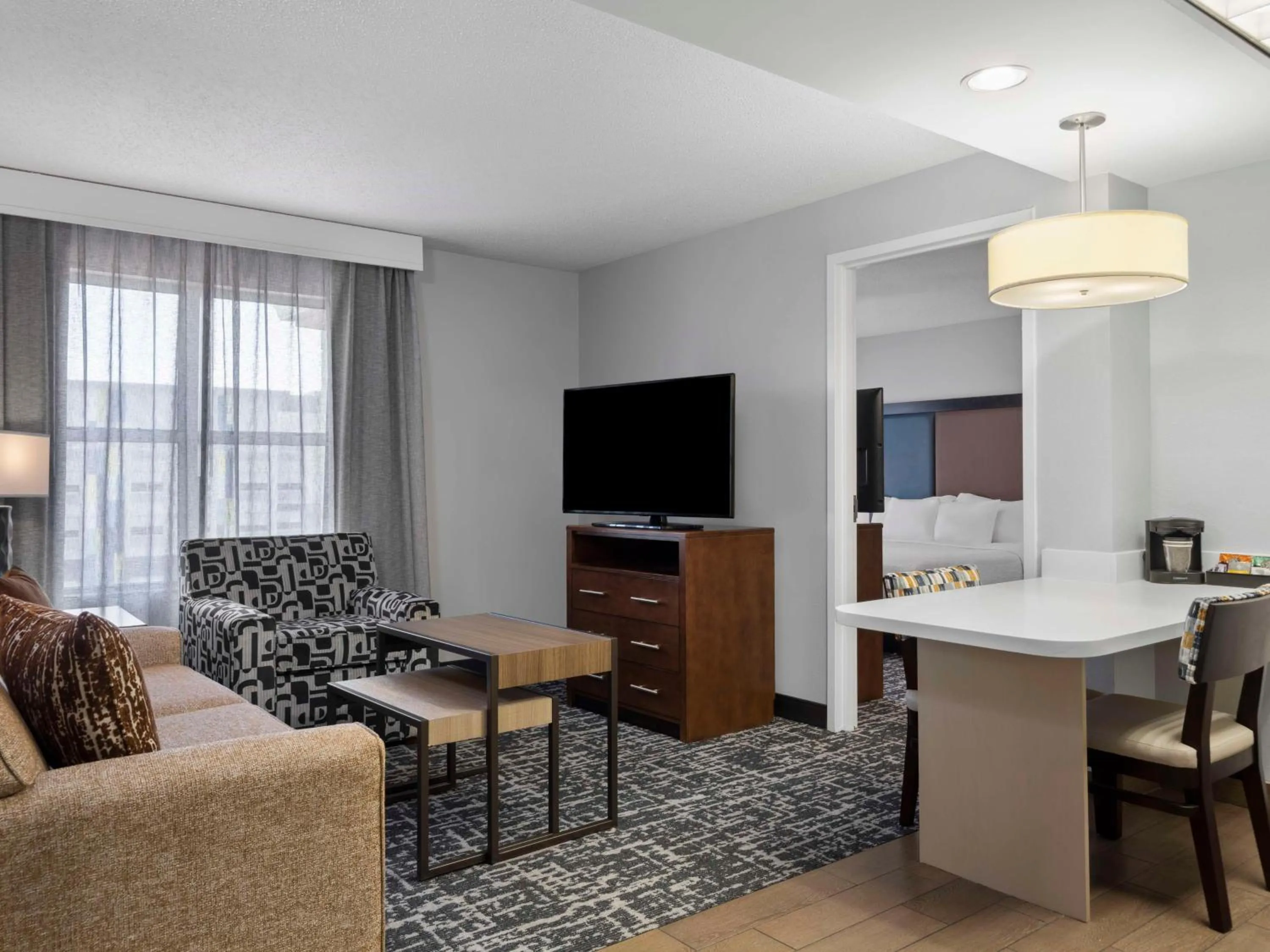 Living room in Homewood Suites Columbus - Airport