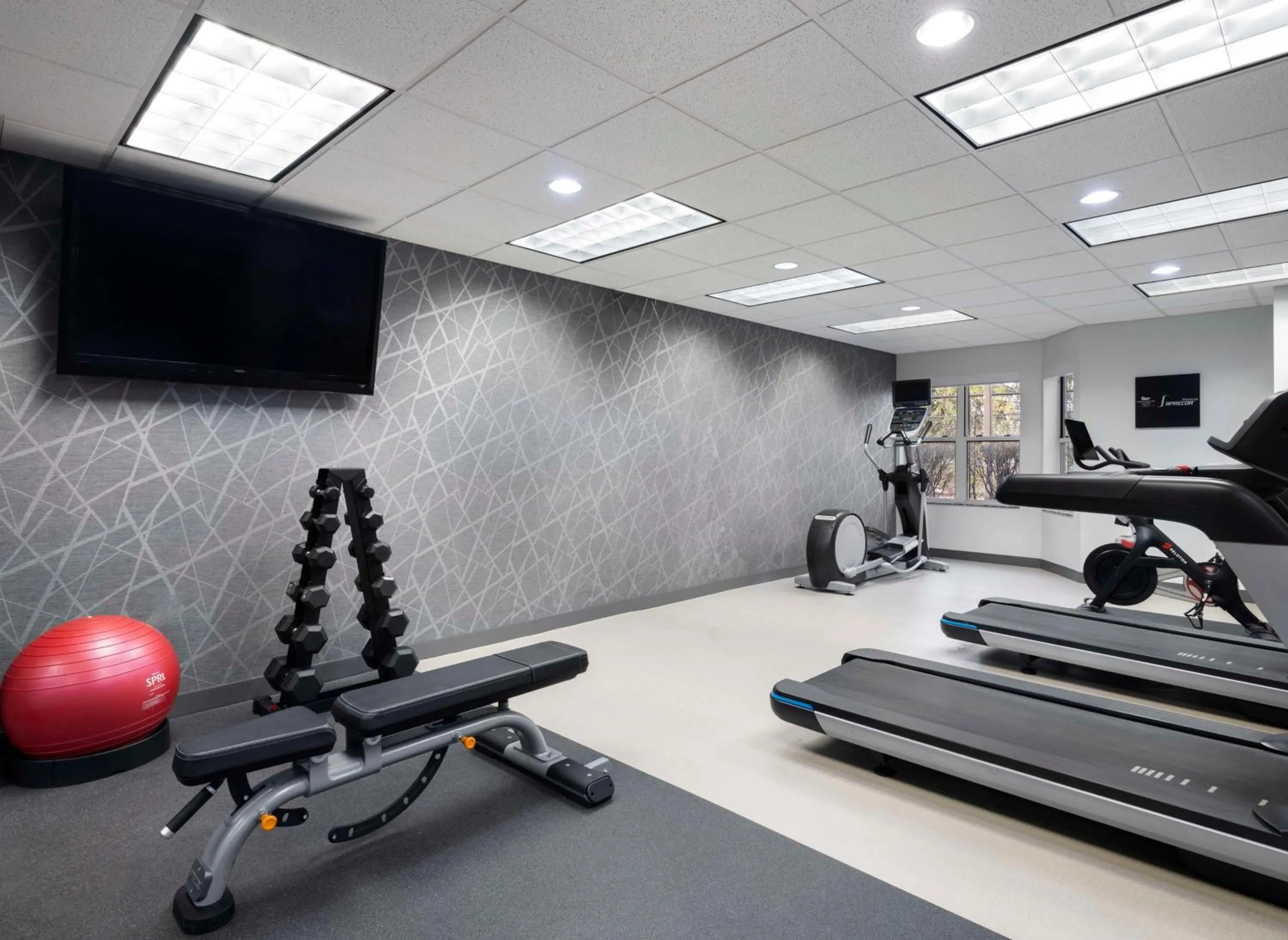 Fitness centre/facilities in Homewood Suites Columbus - Airport