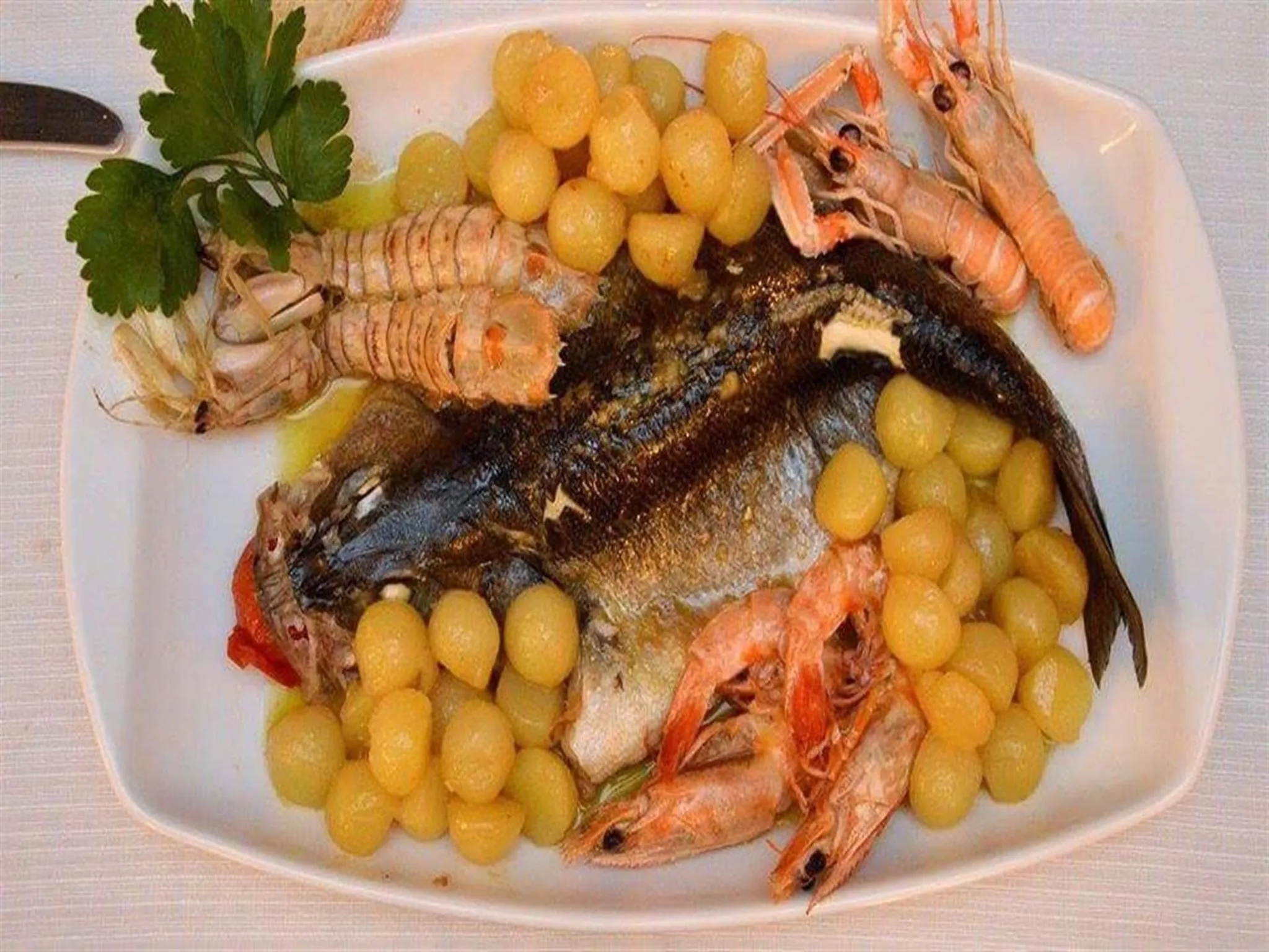 Food close-up in Queen Hotel