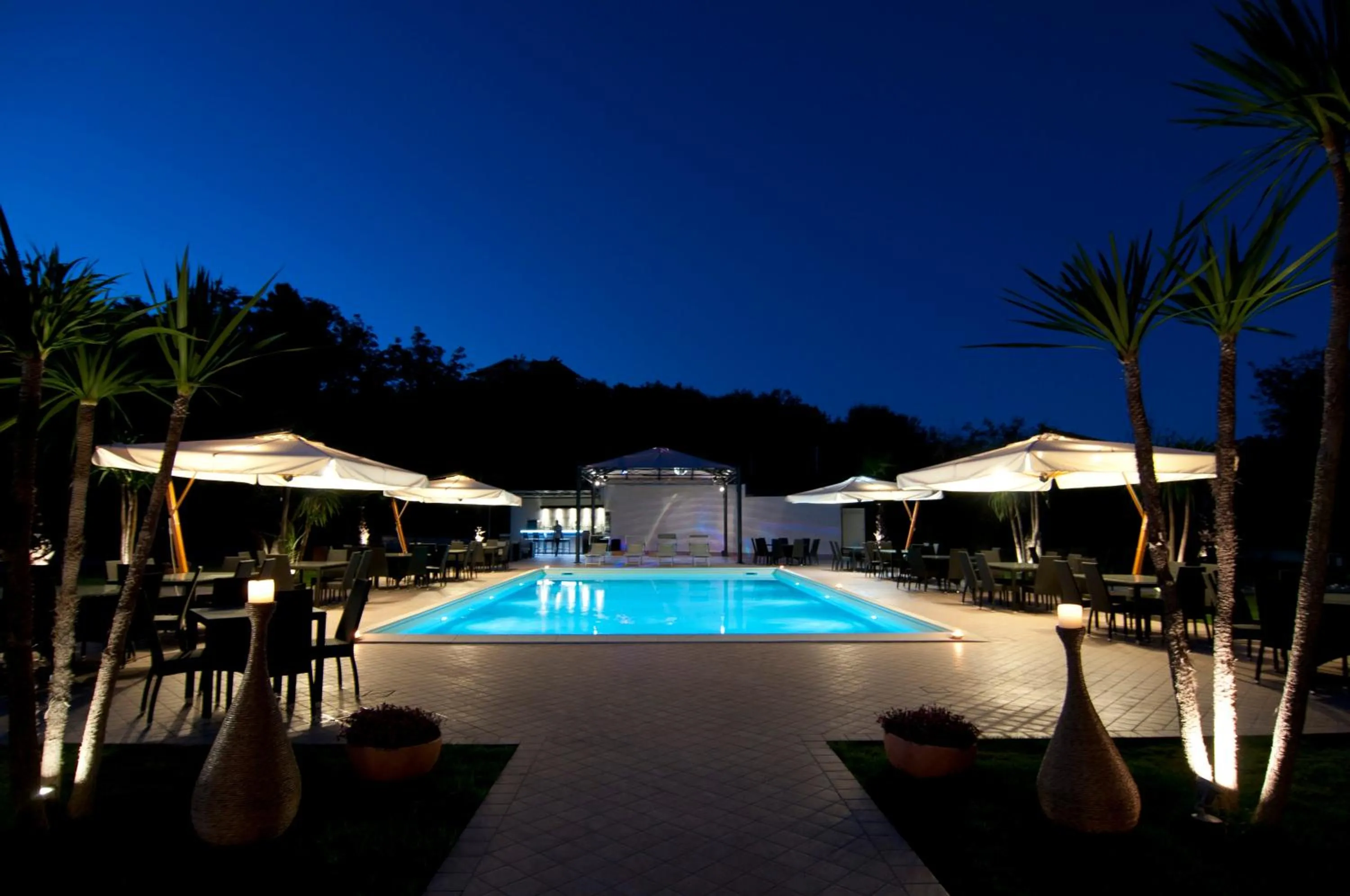 Swimming pool in Queen Hotel