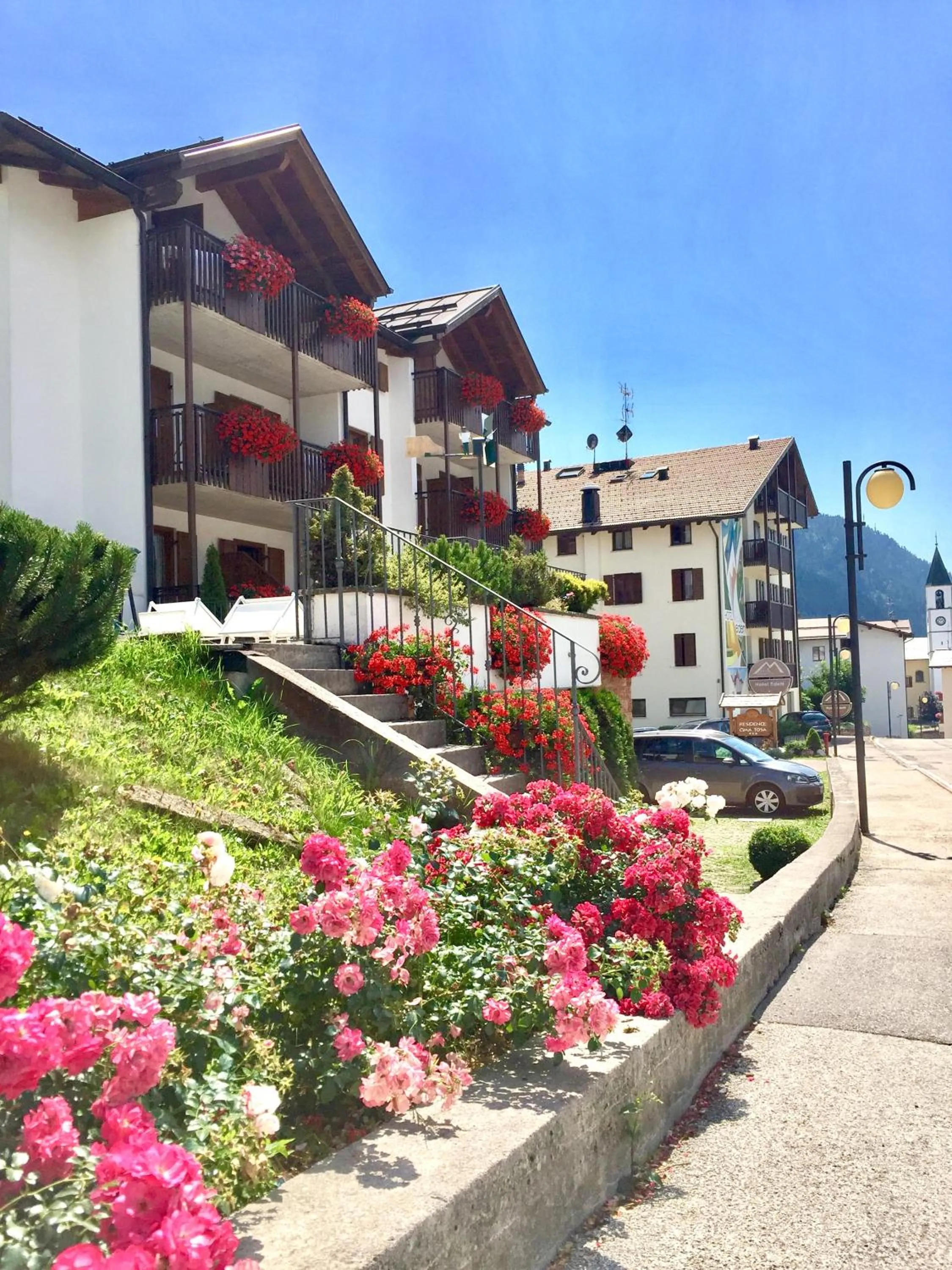 Facade/entrance in Residence Cima Tosa