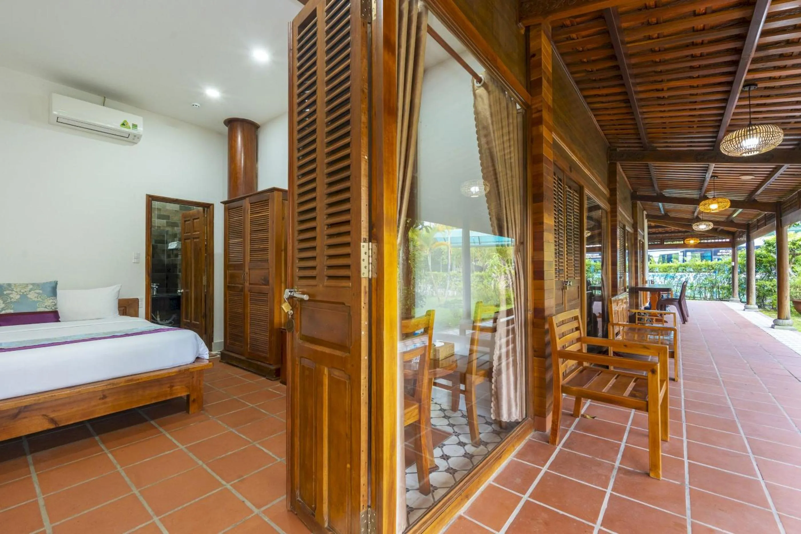 View (from property/room), Bed in Maison Du VietNam Resort & Spa