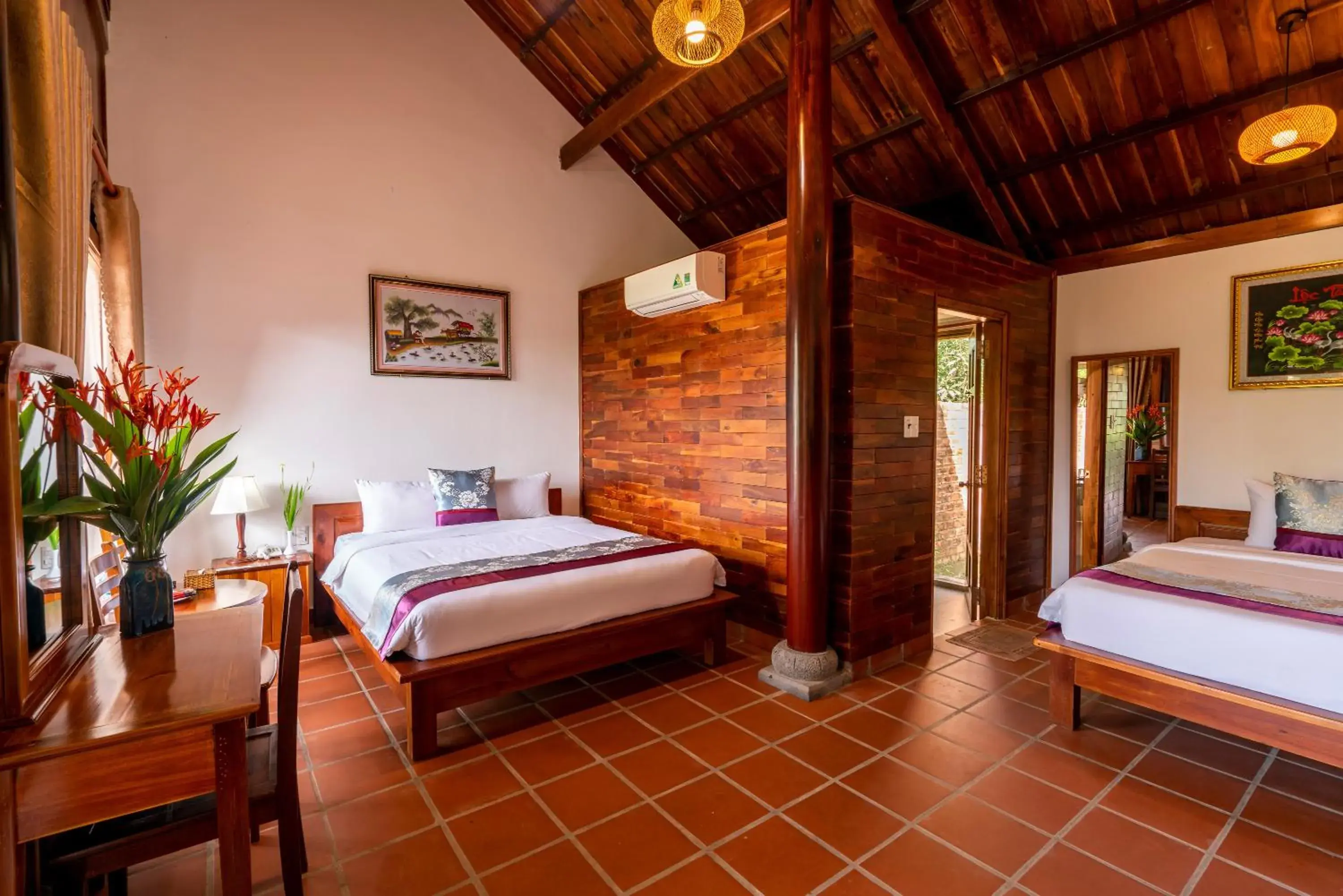 Deluxe Twin Room in Maison Du VietNam Resort & Spa Deluxe Twin Room in Maison Du VietNam Resort & Spa