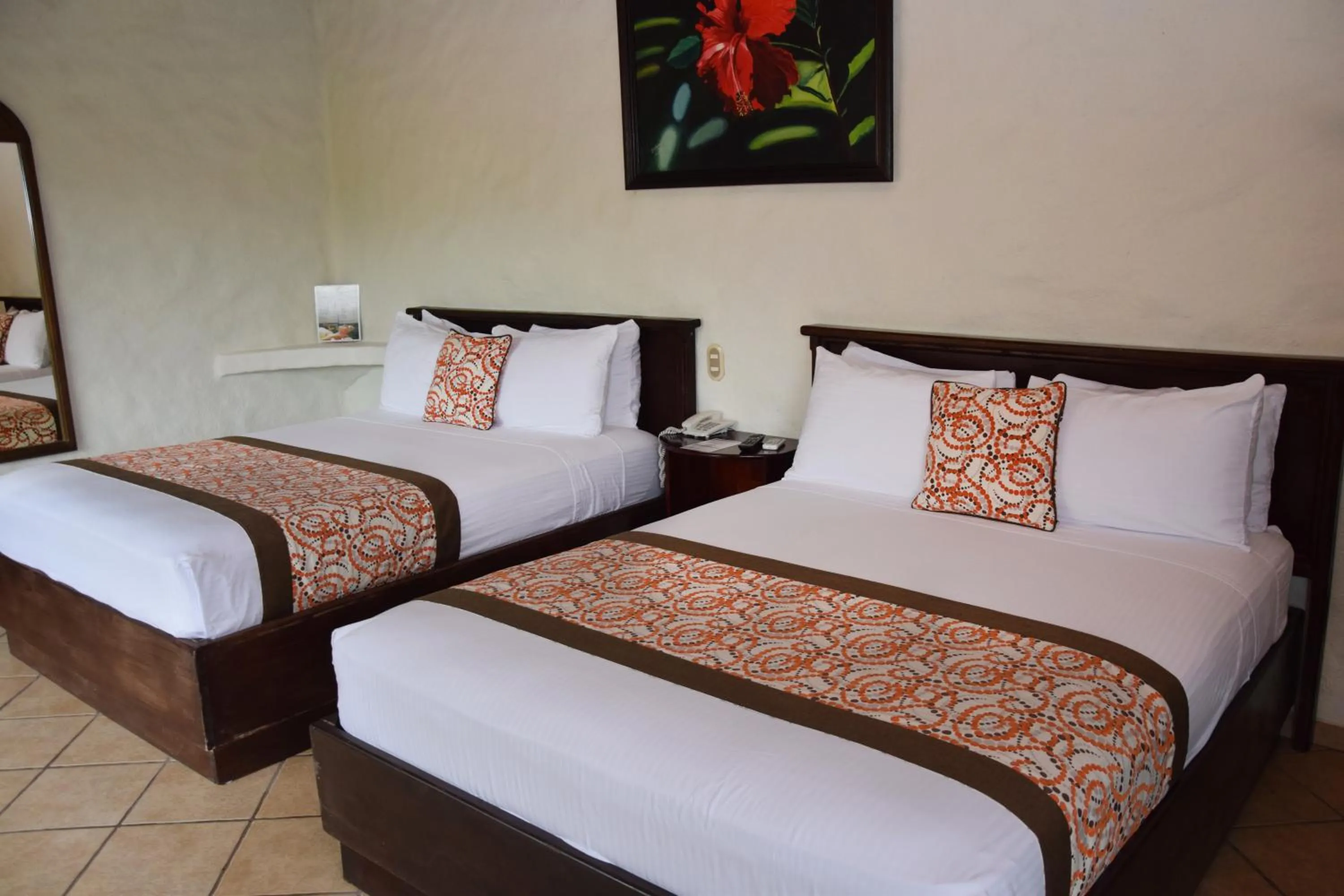 Bed in Arenal Volcano Inn