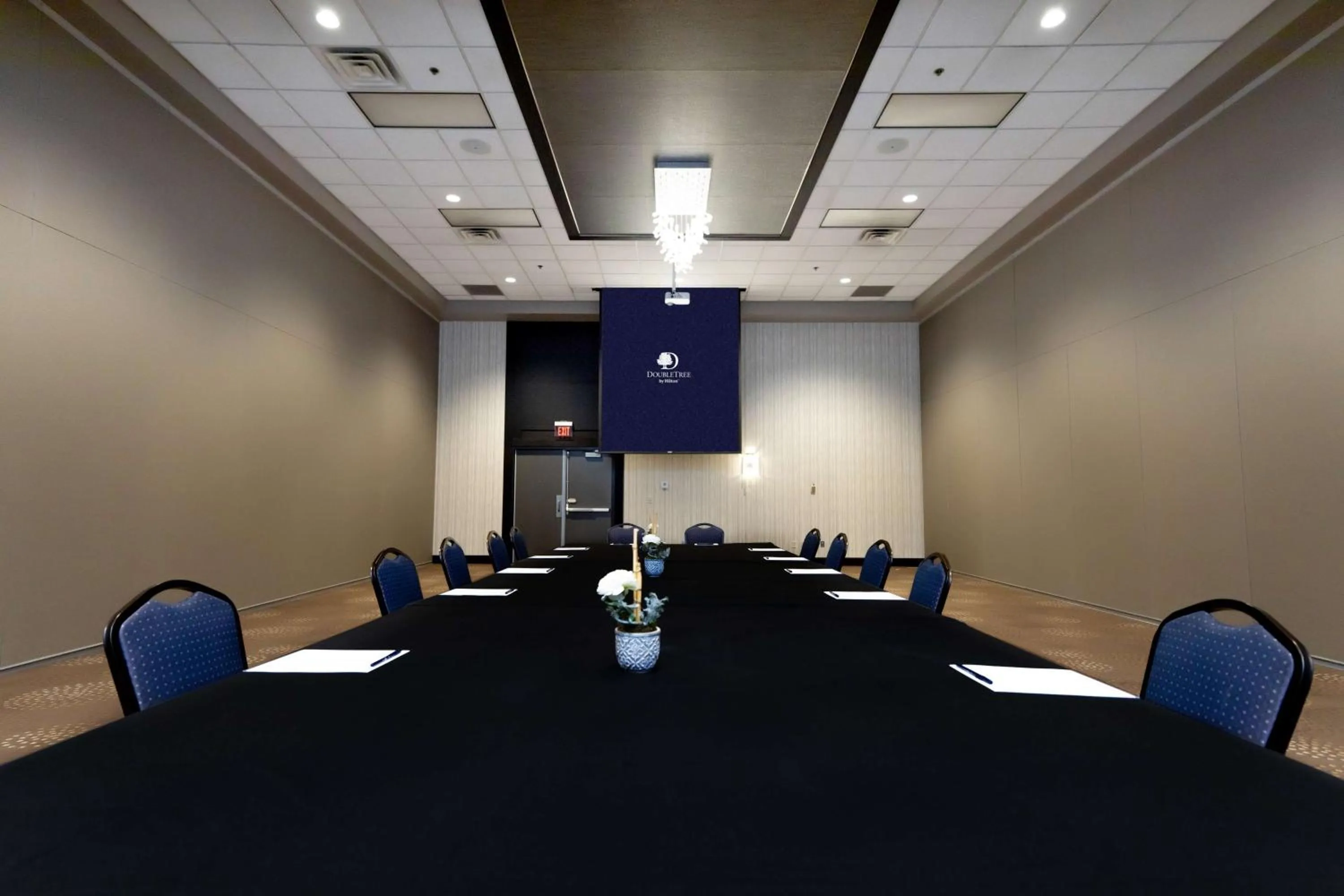 Meeting/conference room in DoubleTree by Hilton Bloomington