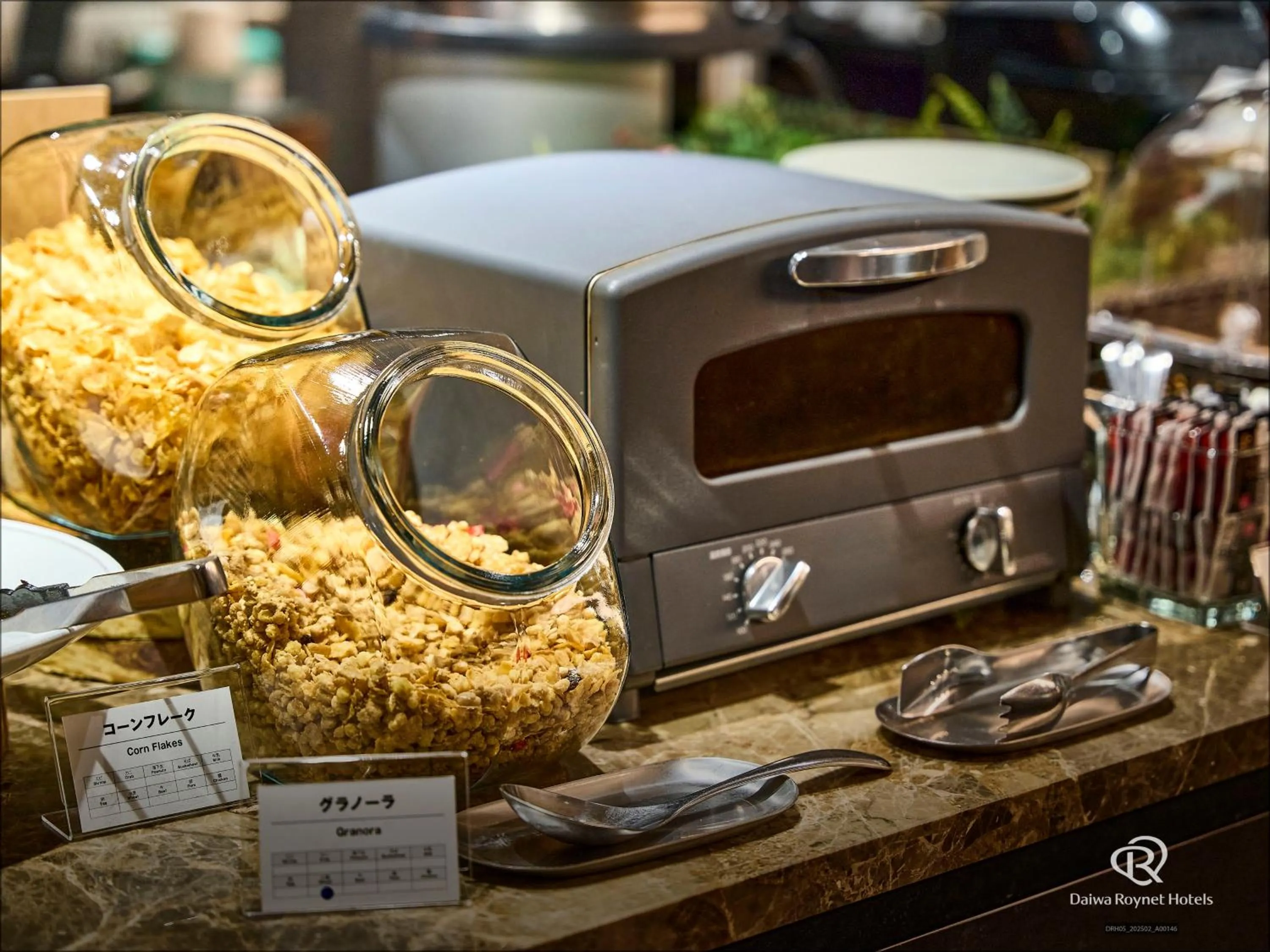 Breakfast in DEL style Osaka-Shinsaibashi by Daiwa Roynet Hotel