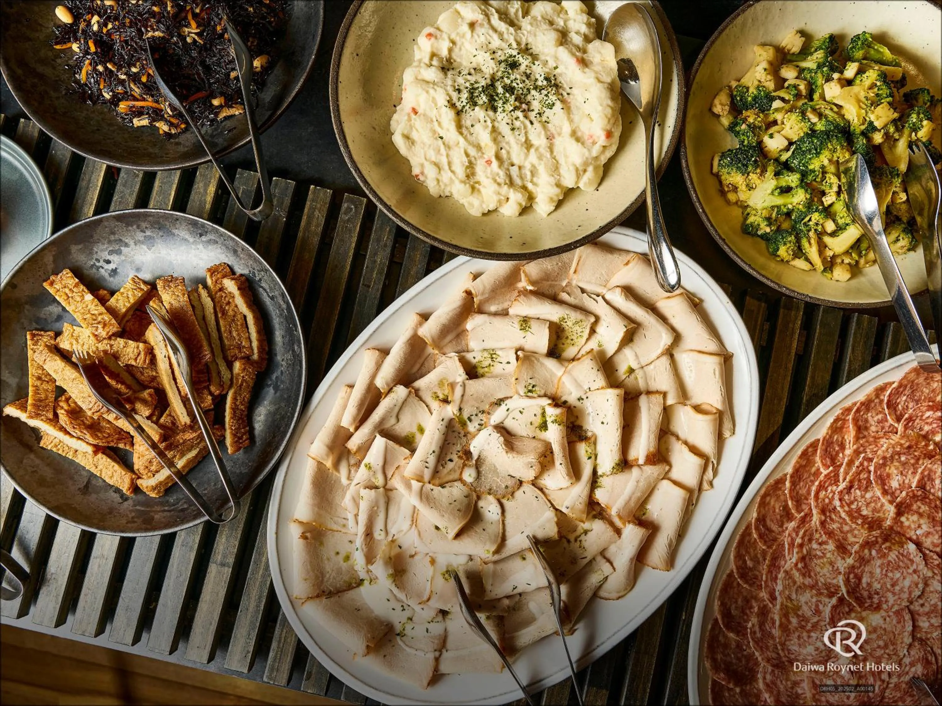 Breakfast in DEL style Osaka-Shinsaibashi by Daiwa Roynet Hotel