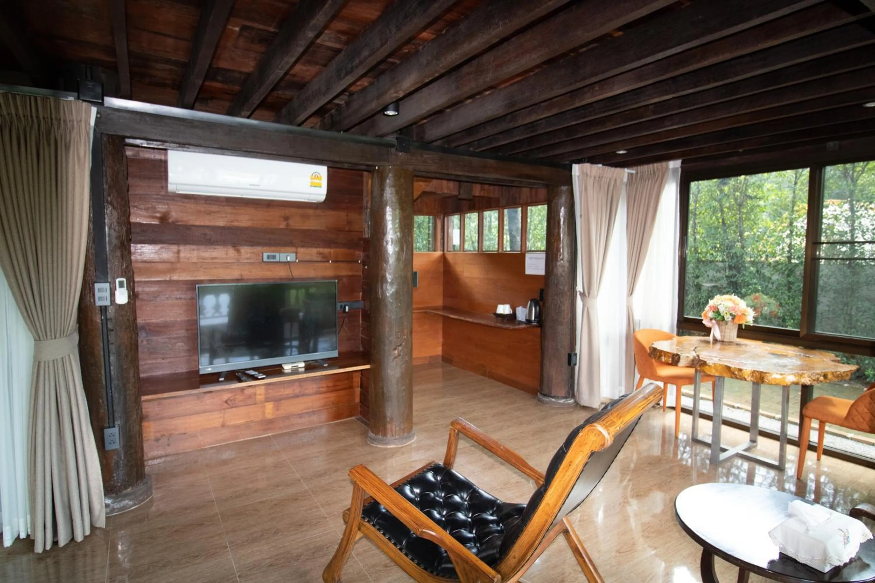 Living room in Royal Train Garden Resort