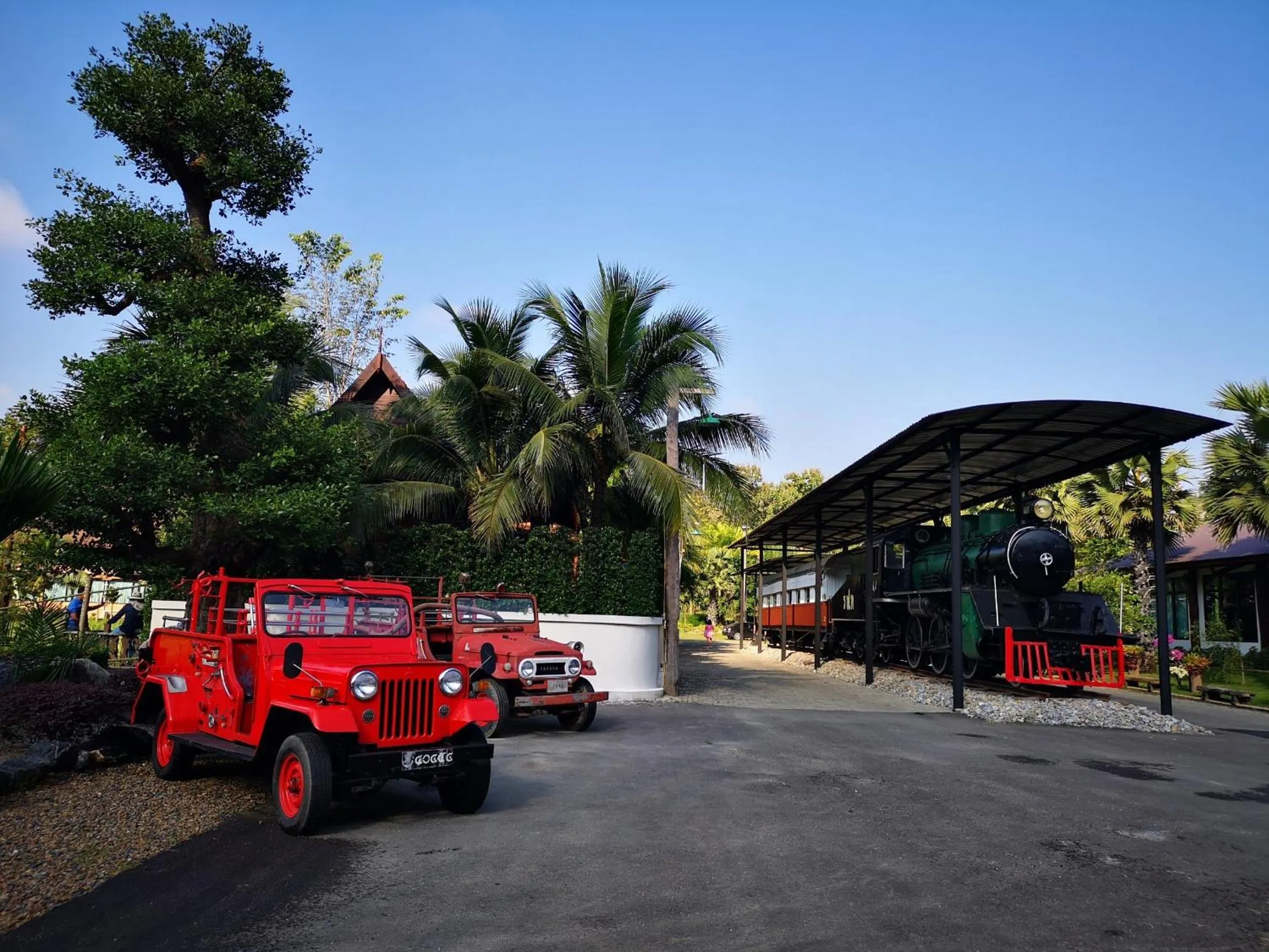 Facade/entrance in Royal Train Garden Resort