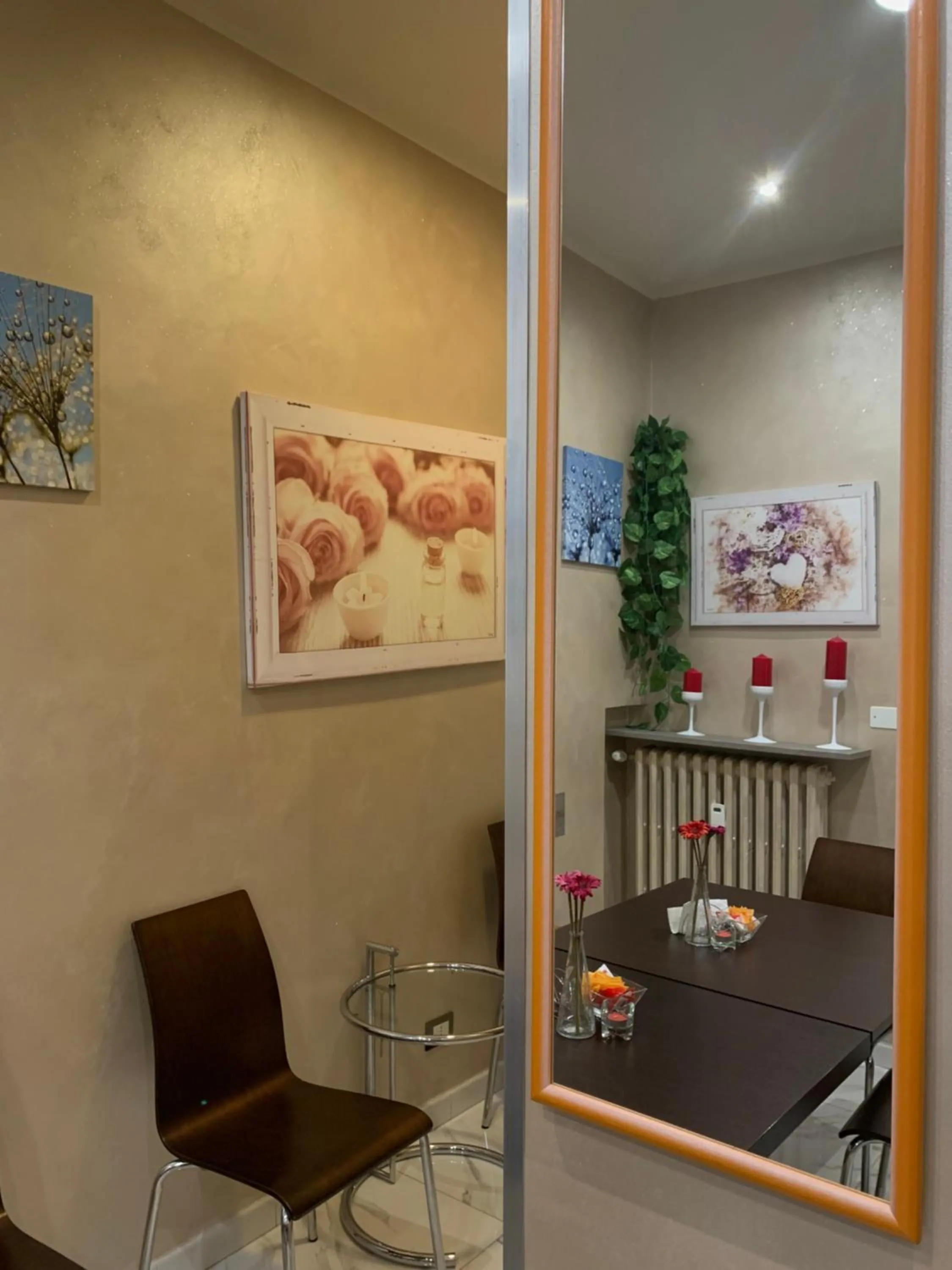 Seating area in Hotel Air Palace Lingotto