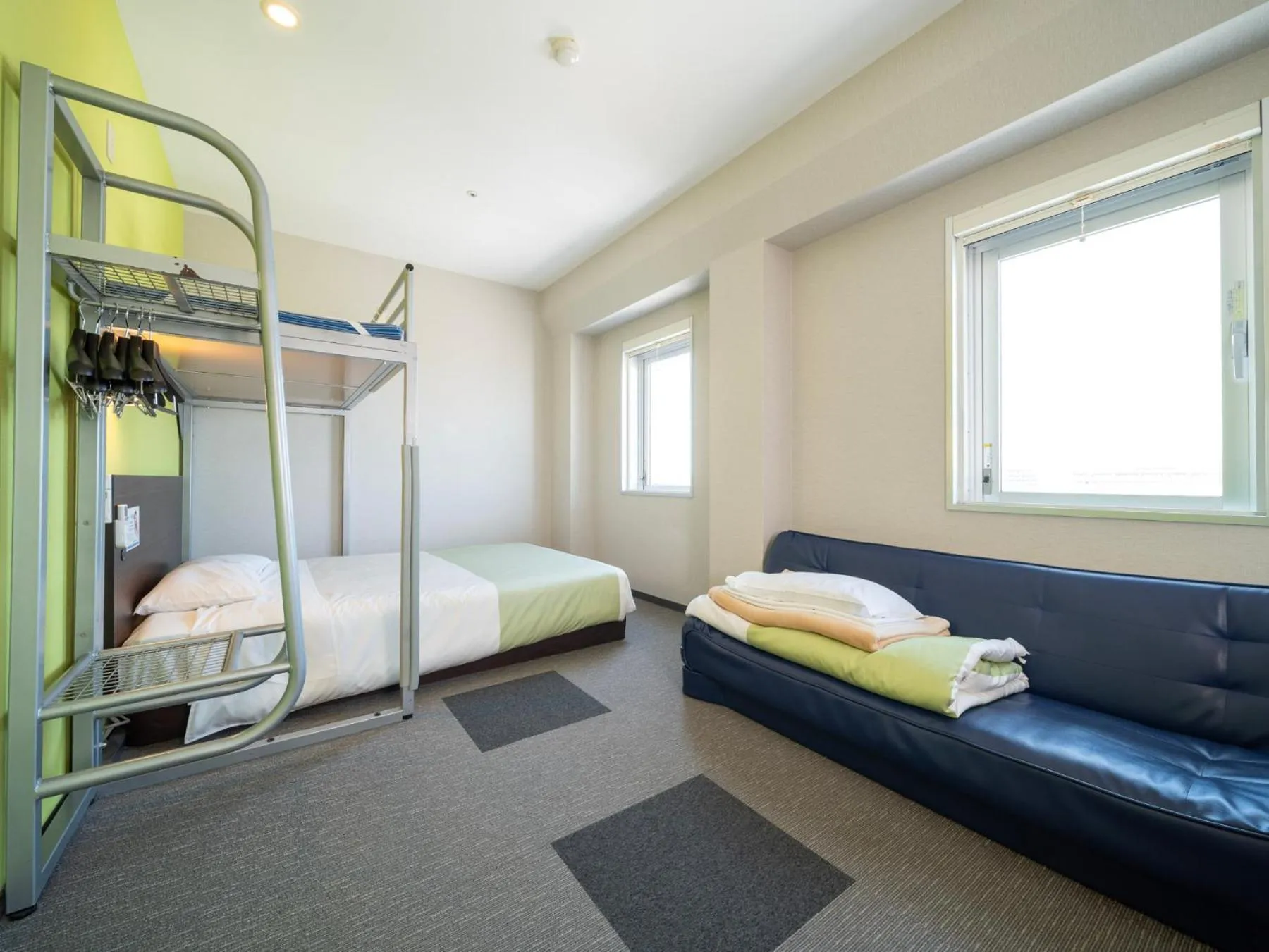 Bed in Super Hotel Tozai line Ichikawa Myoden Ekimae