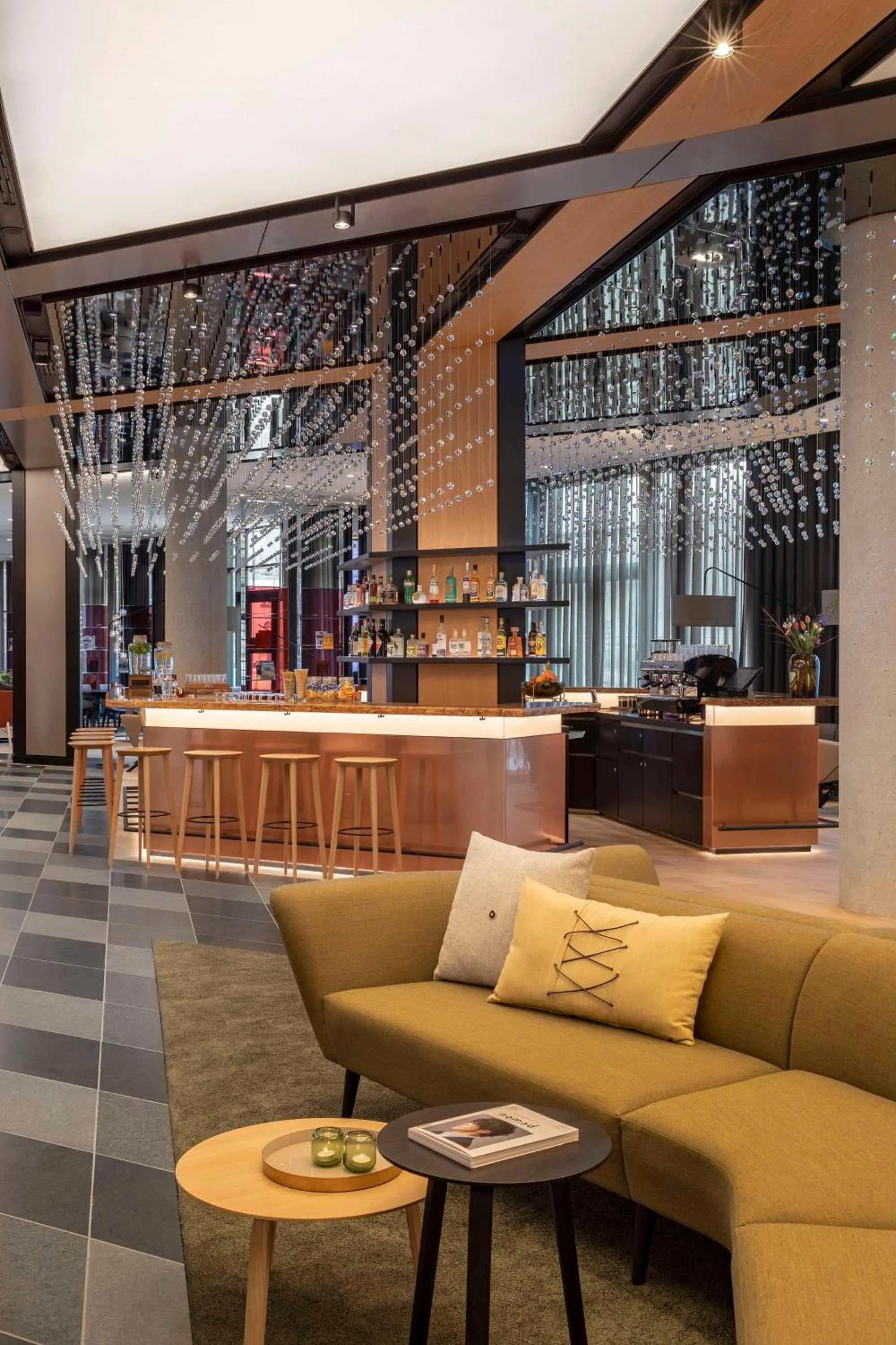 Lounge or bar in Andaz Munich Schwabinger Tor, By Hyatt