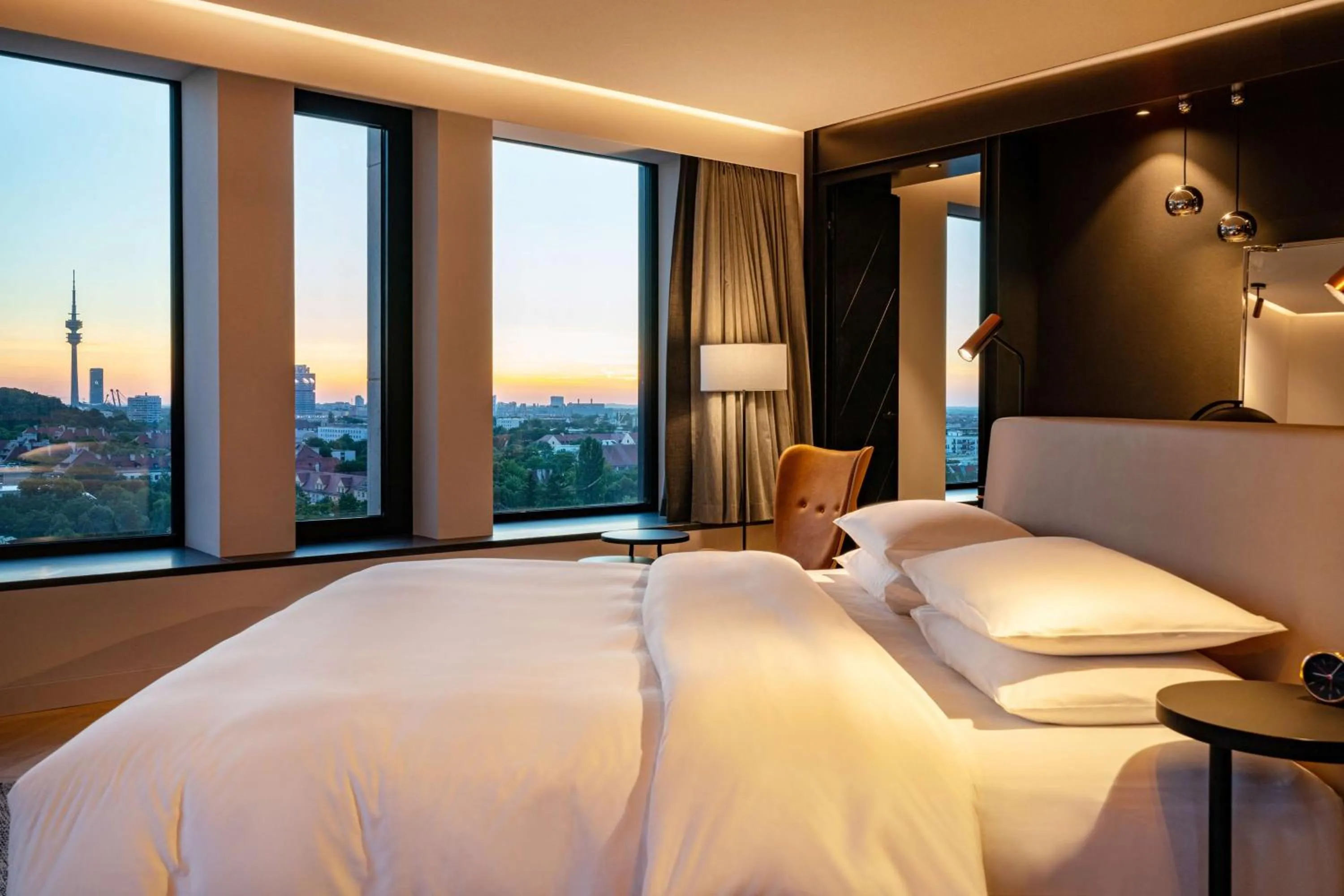 Photo of the whole room, Bed in Andaz Munich Schwabinger Tor, By Hyatt