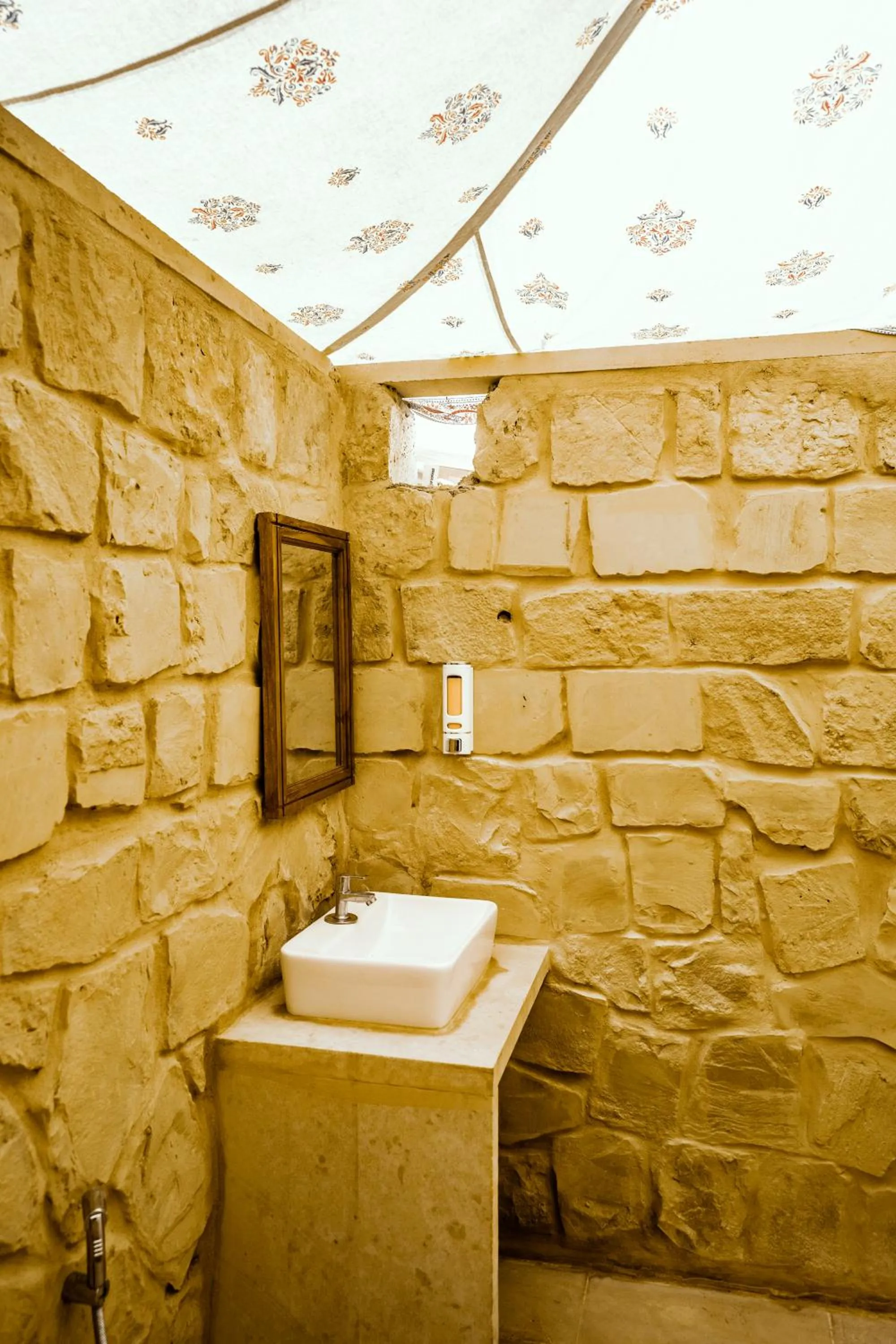 Bathroom in Tripli Hotels Stay Inn Resort Jaisalmer