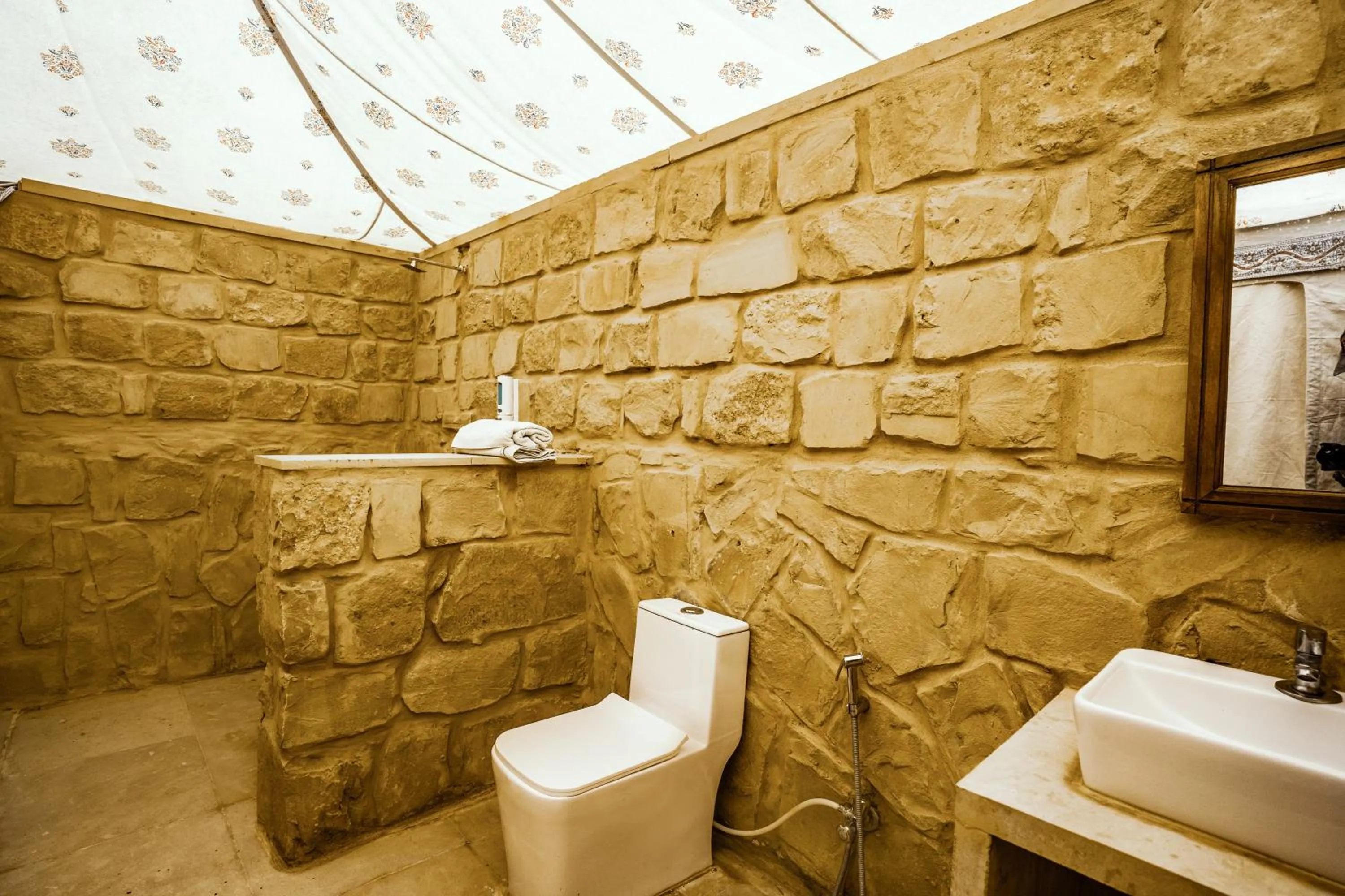 Bedroom in Tripli Hotels Stay Inn Resort Jaisalmer