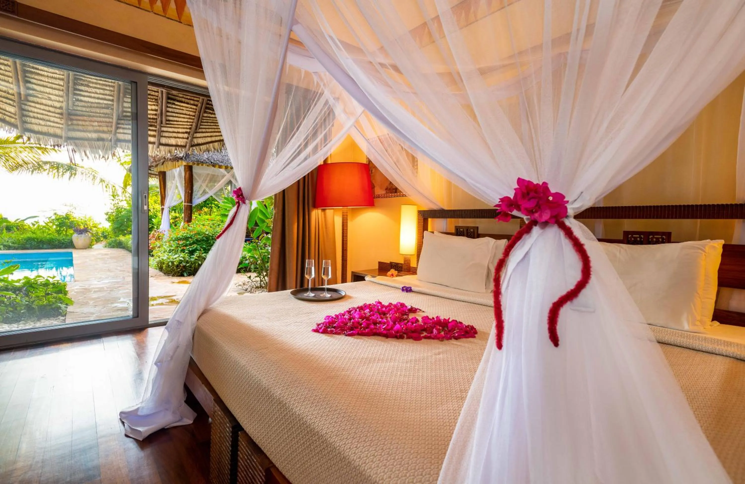 Bedroom, Bed in Zanzi Resort Private Paradise