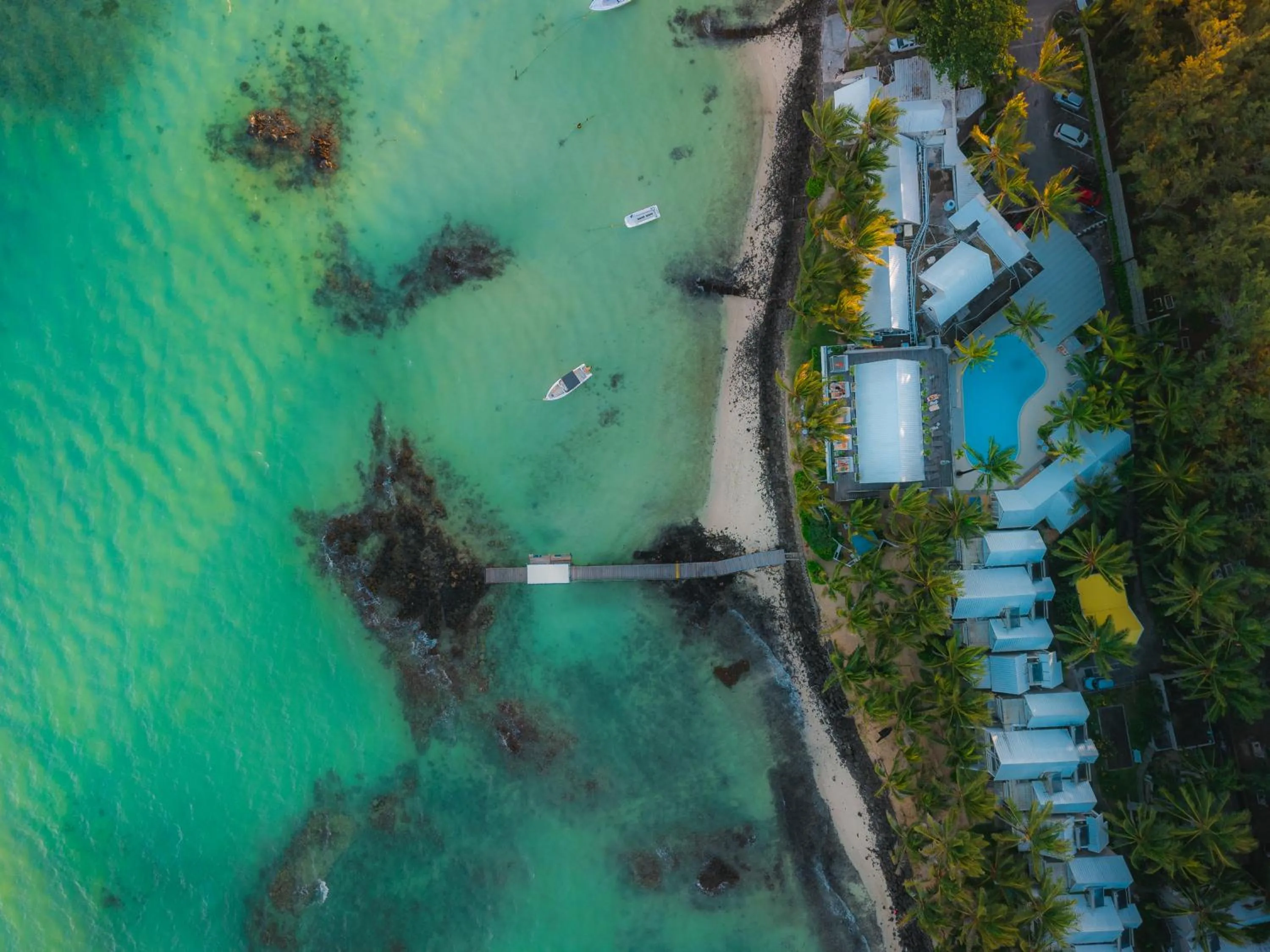 Beach in Tropical Attitude (Adults Only)