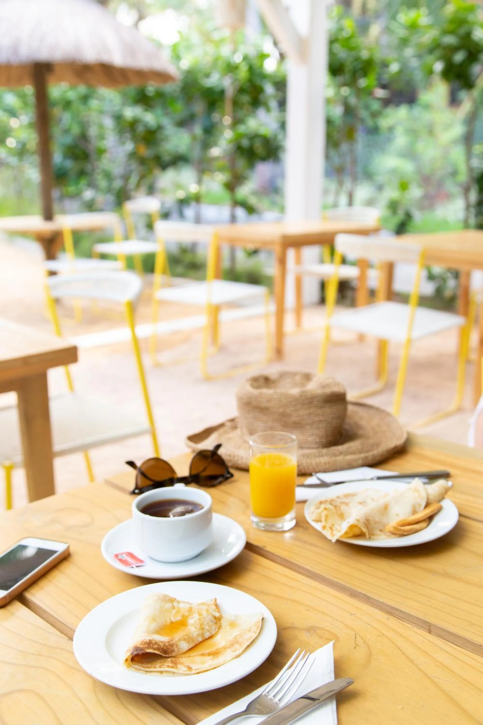 Restaurant/places to eat in Tropical Attitude (Adults Only)