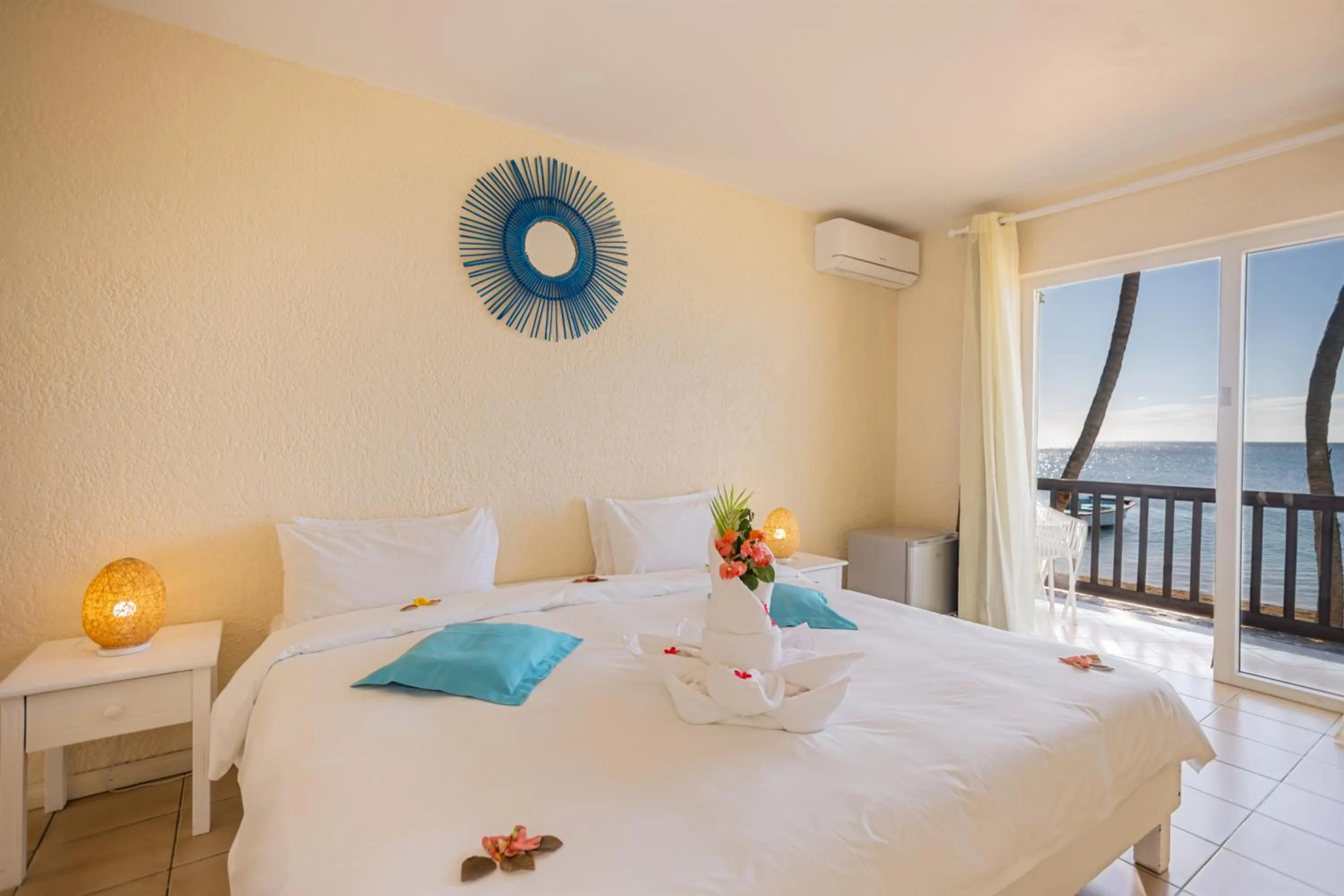 Bedroom, Bed in Cocotiers Hotel – Mauritius