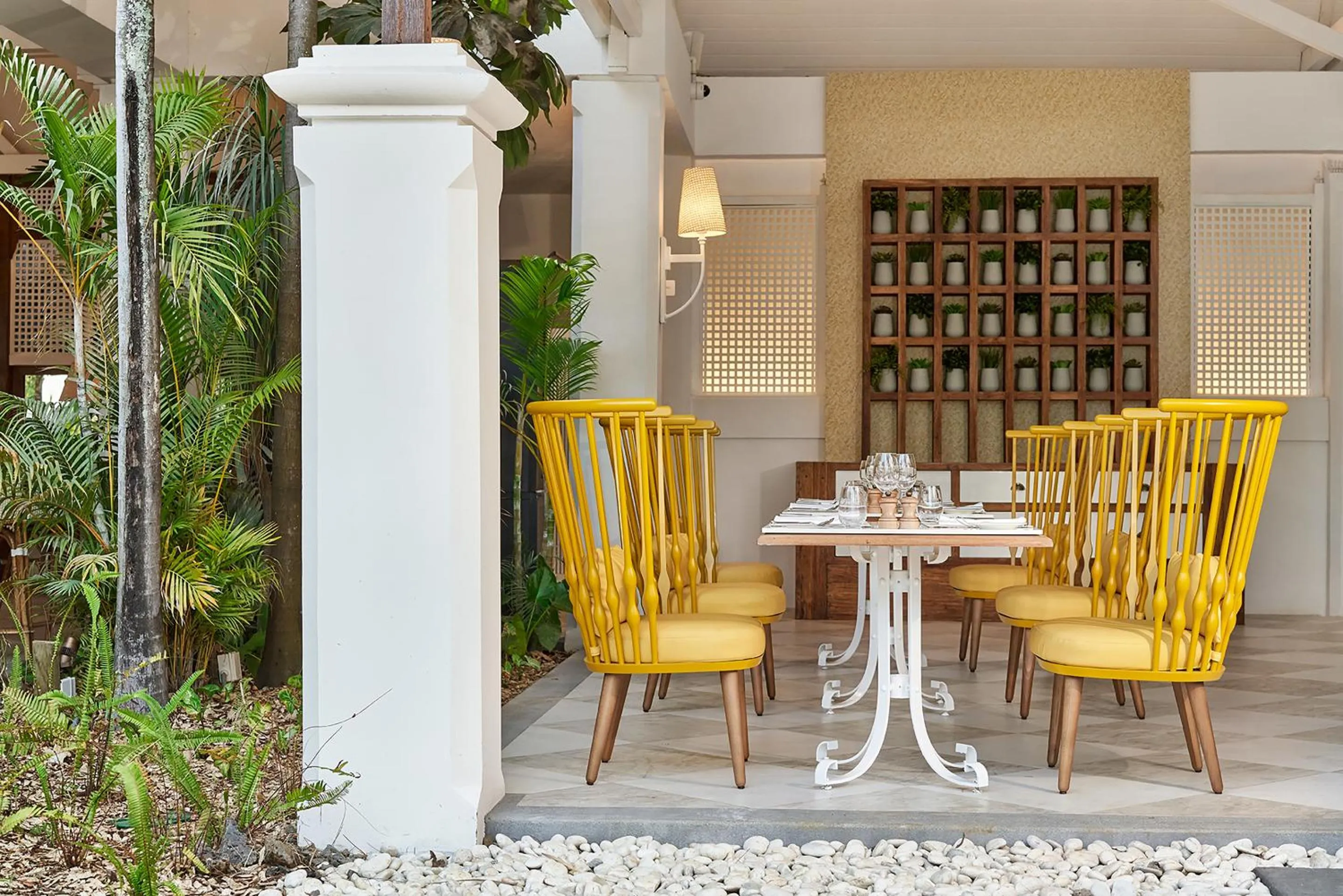 Restaurant/places to eat in Paradise Cove Boutique Hotel (Adults Only)