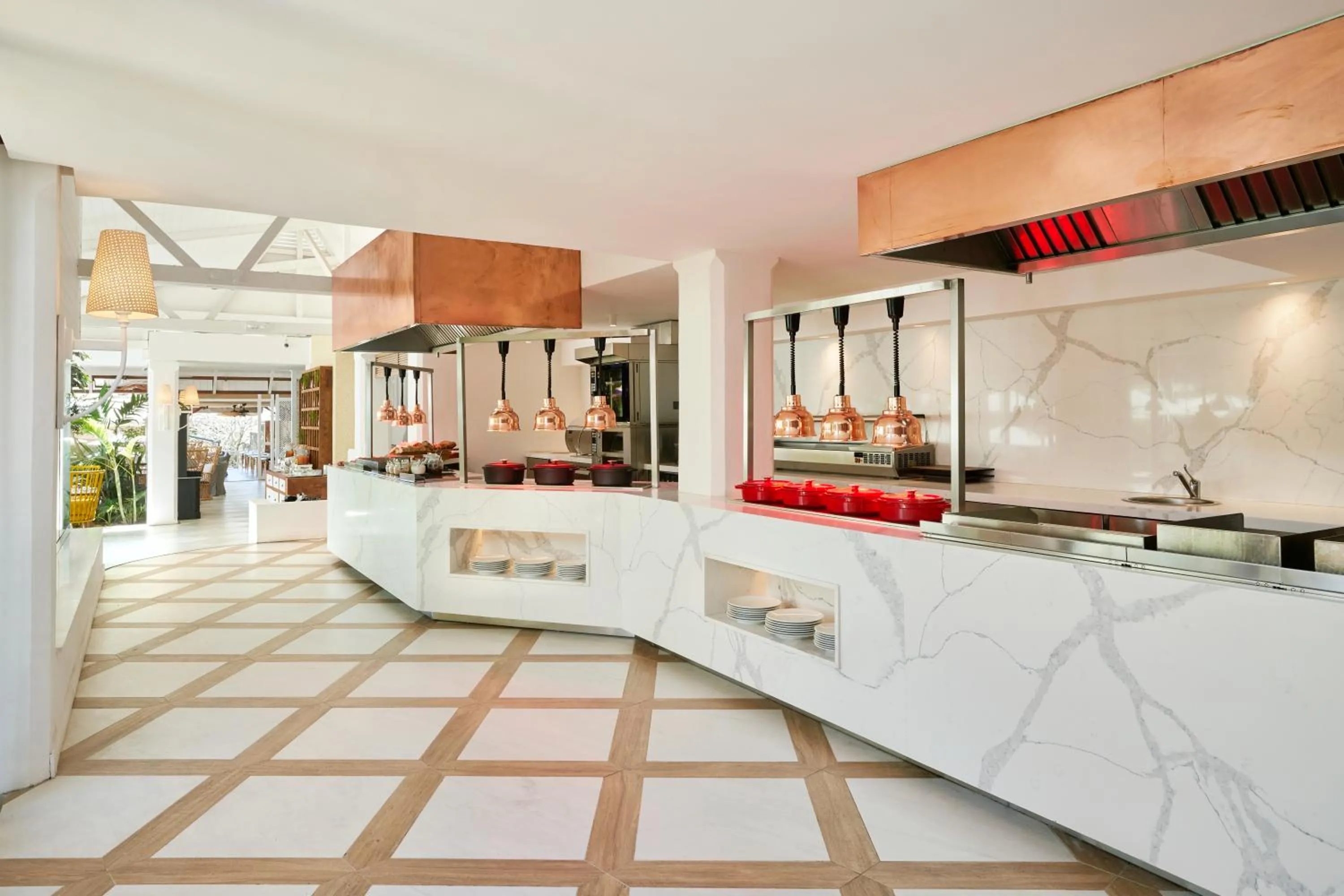 Restaurant/places to eat in Paradise Cove Boutique Hotel (Adults Only)